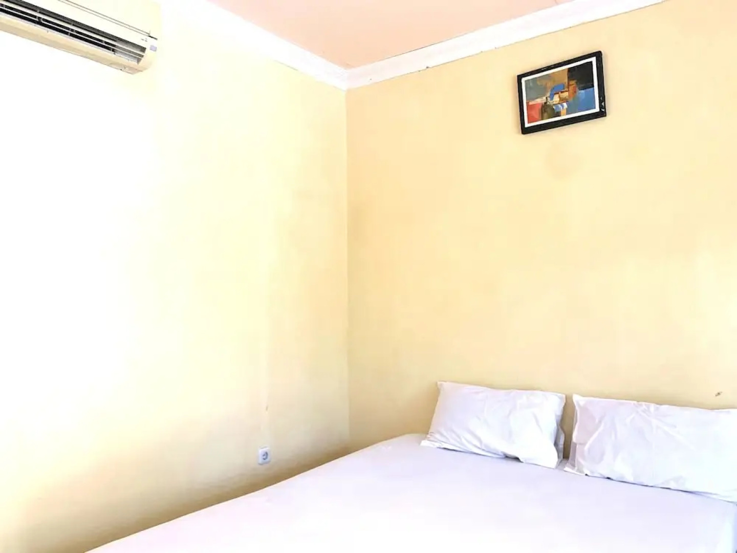 Hotel O Wisma Phinisi Syariah Near Mall of Pinrang Sejahtera