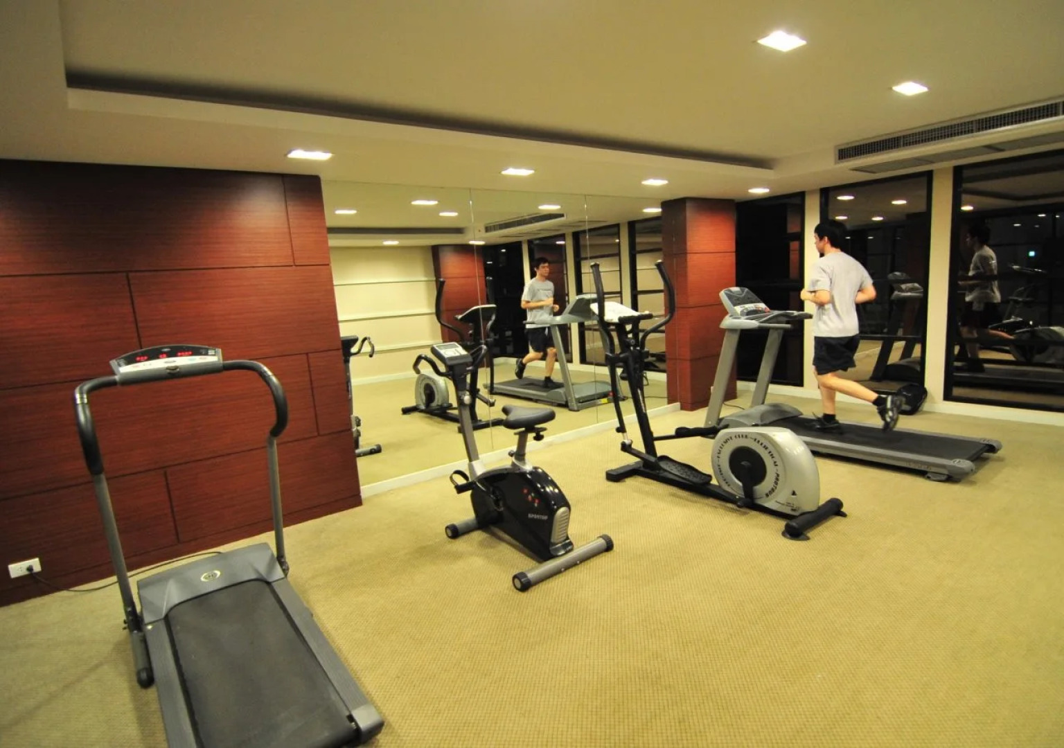 Navarat Heritage Hotel