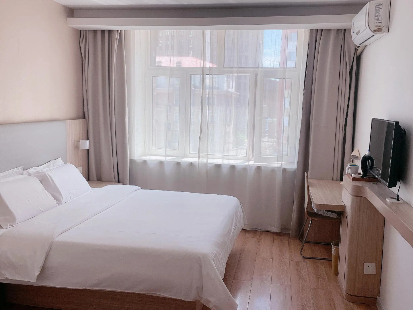 Hanting Express Jiamusi Jiefang Road