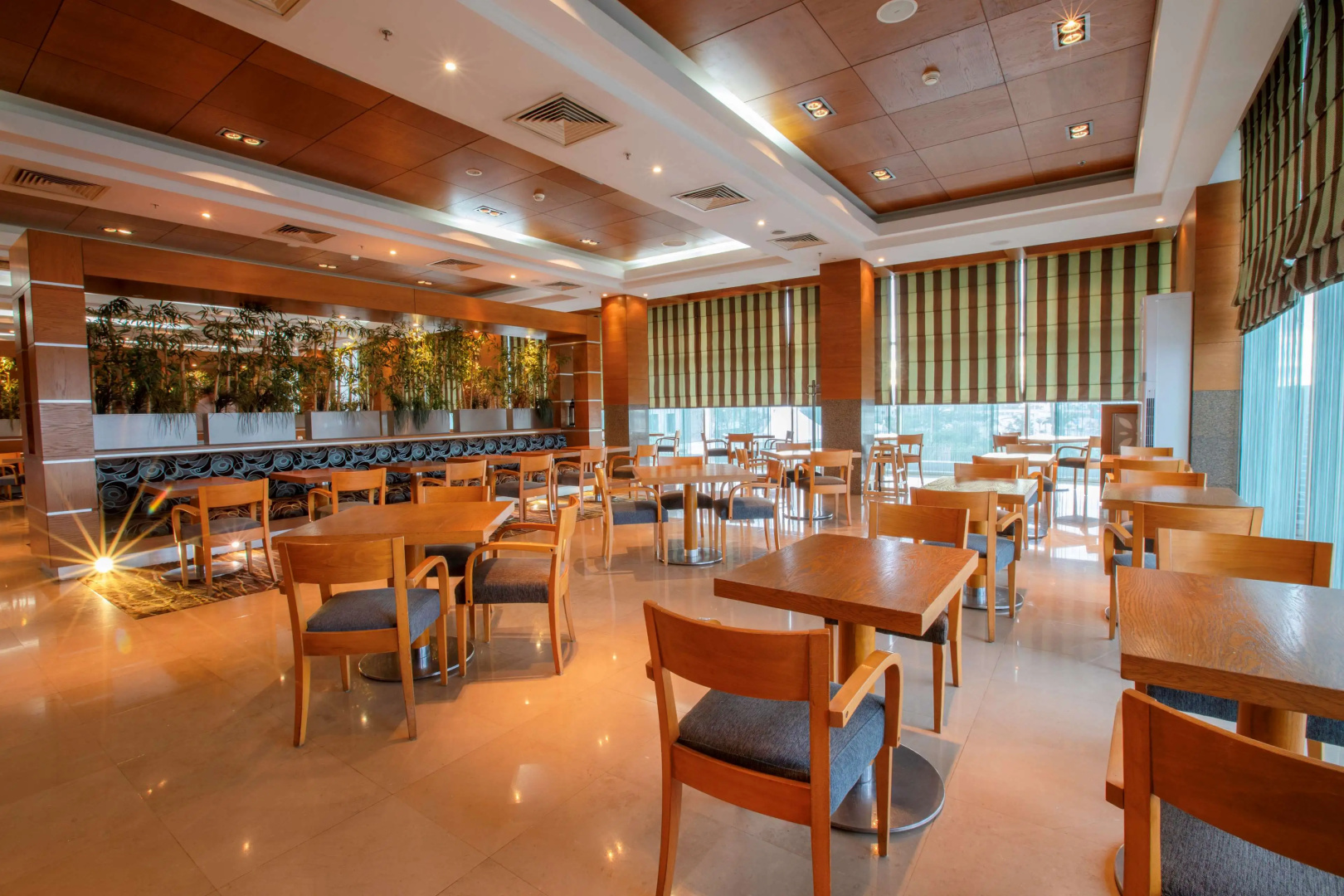 Al Mahary Radisson Blu Hotel, Tripoli