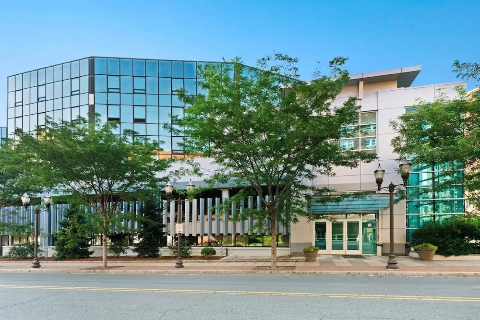 Global Luxury Suites on Prospect Street