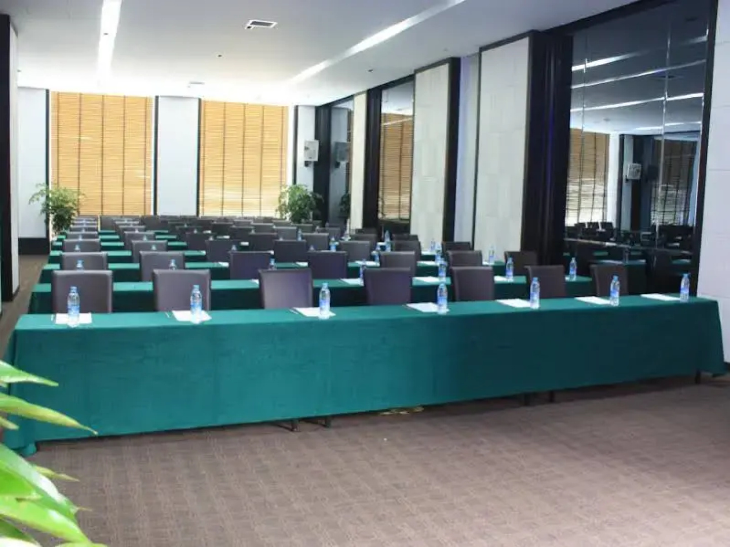 Furun Hotel (Huashan Visitor Center)
