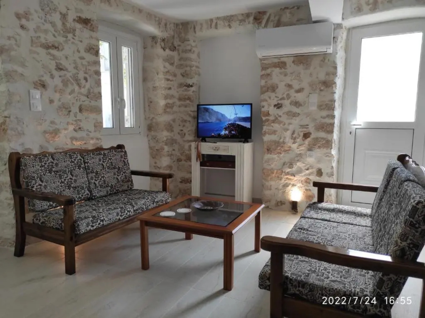 Xenonas Alexandra's Coffee House