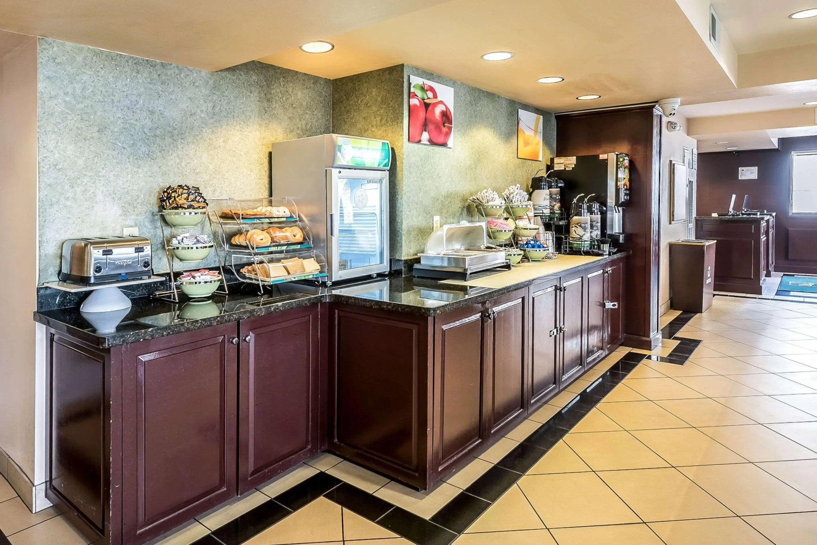 Quality Inn & Suites