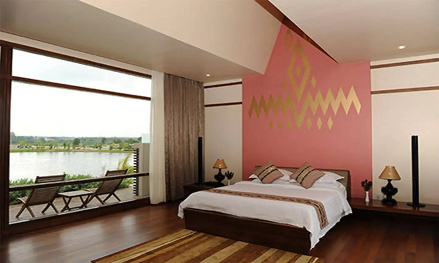 The Myat Mingalar Hotel