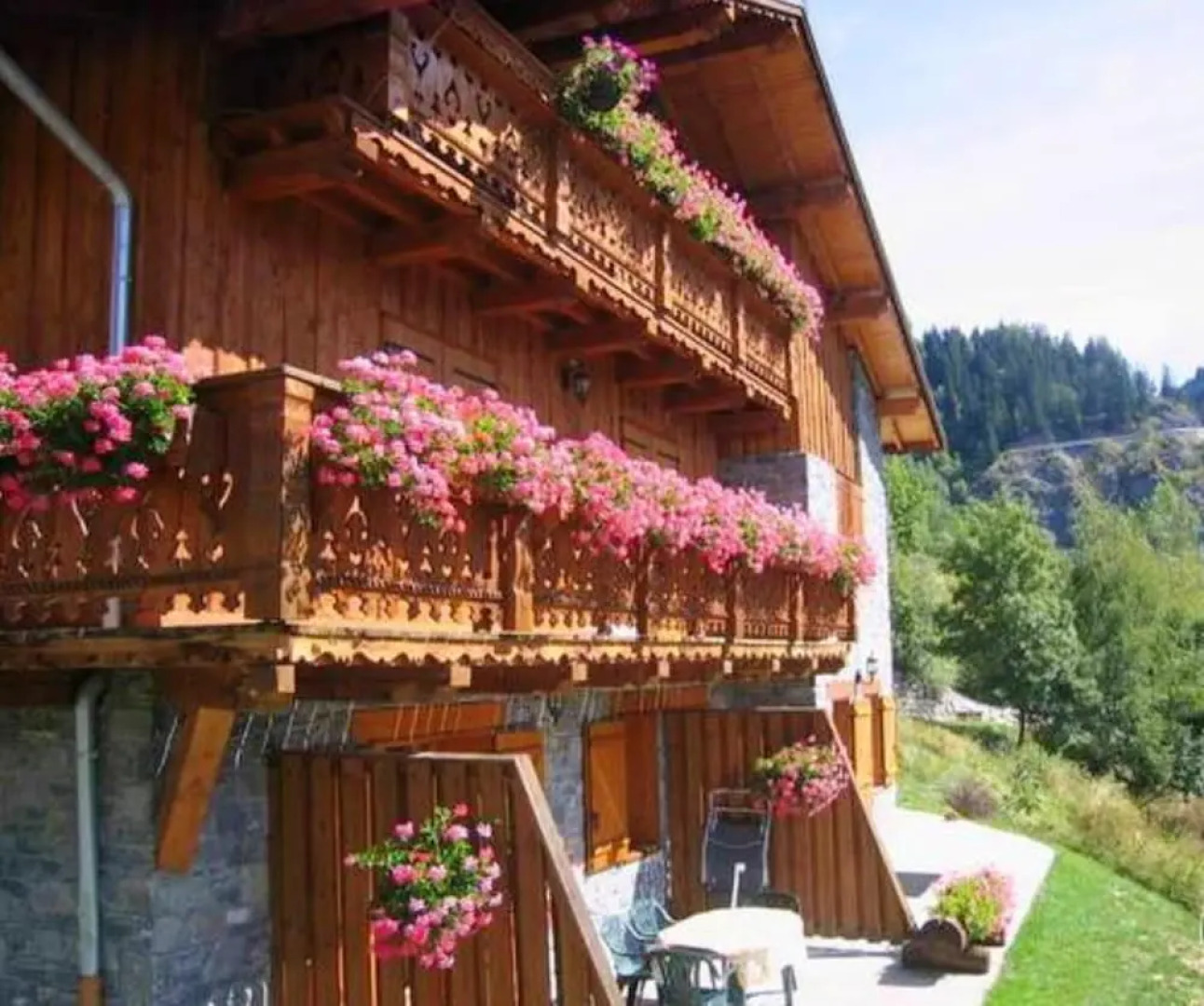 Apartment With 2 Bedrooms in Champagny-en-vanoise, With Furnished Garden and Wifi - 1 km From the Slopes