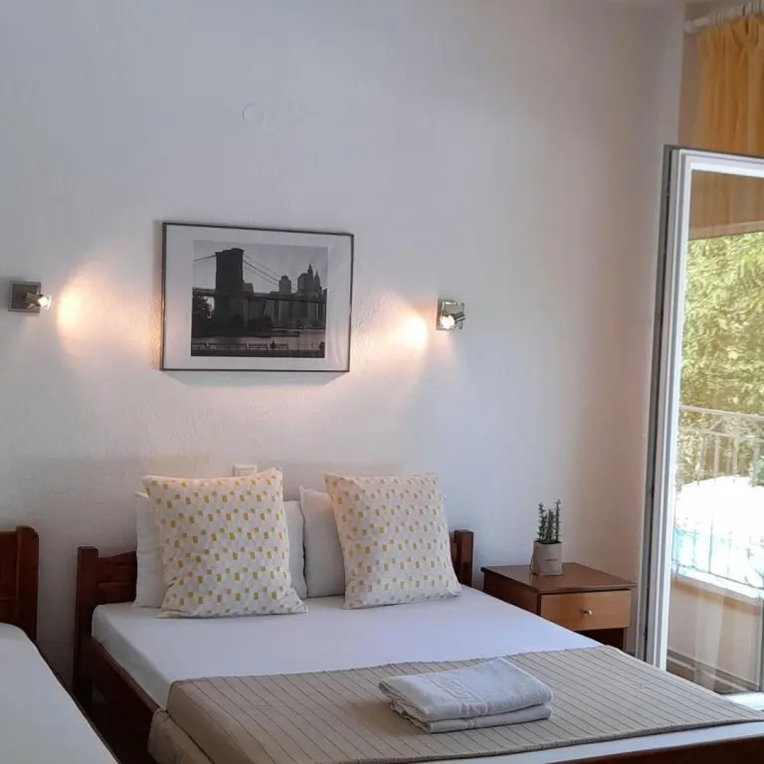 Akrogiali Apartments