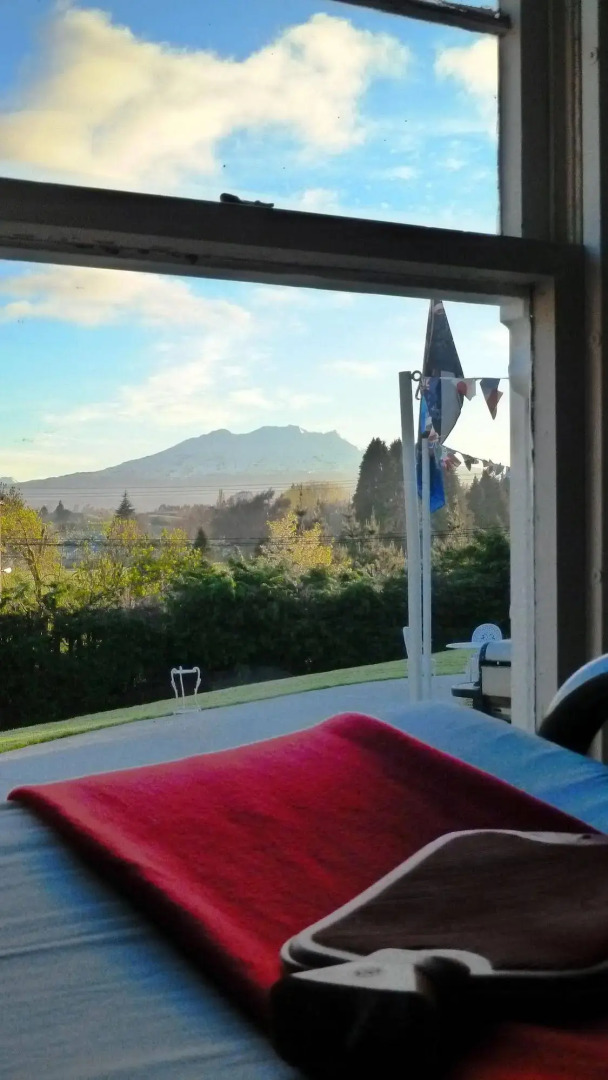 Snowy Waters Lodge & Tours