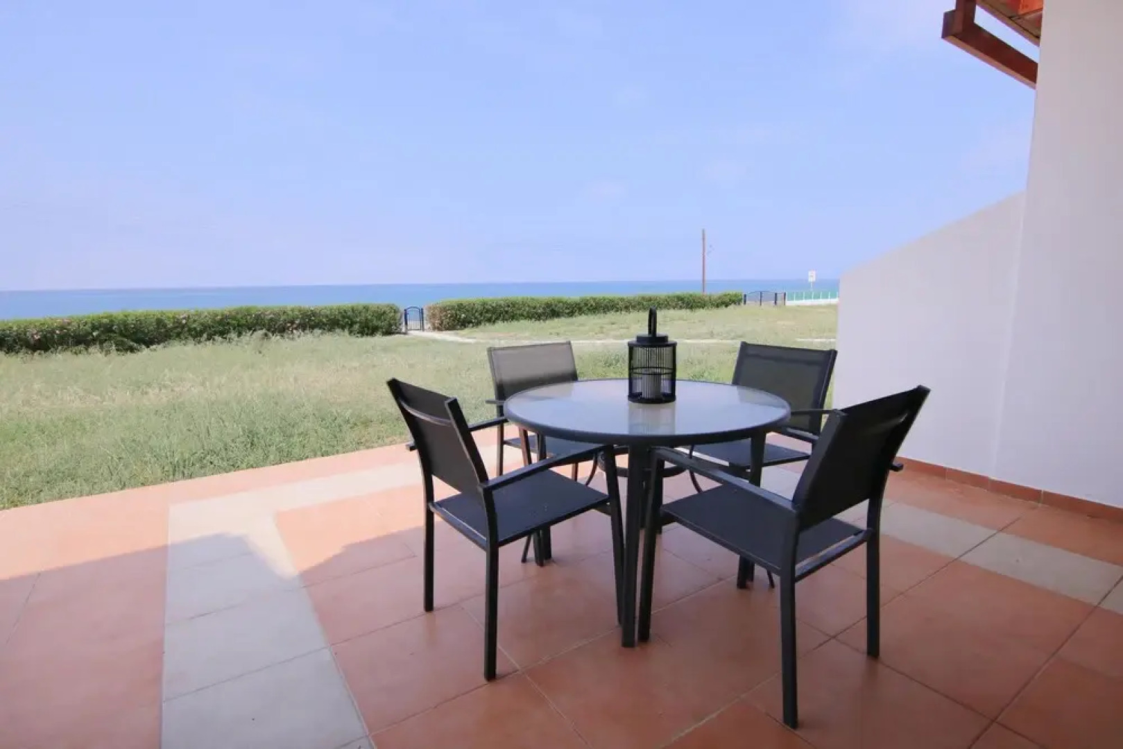 Phaedrus Living Beachfront Villa Morona