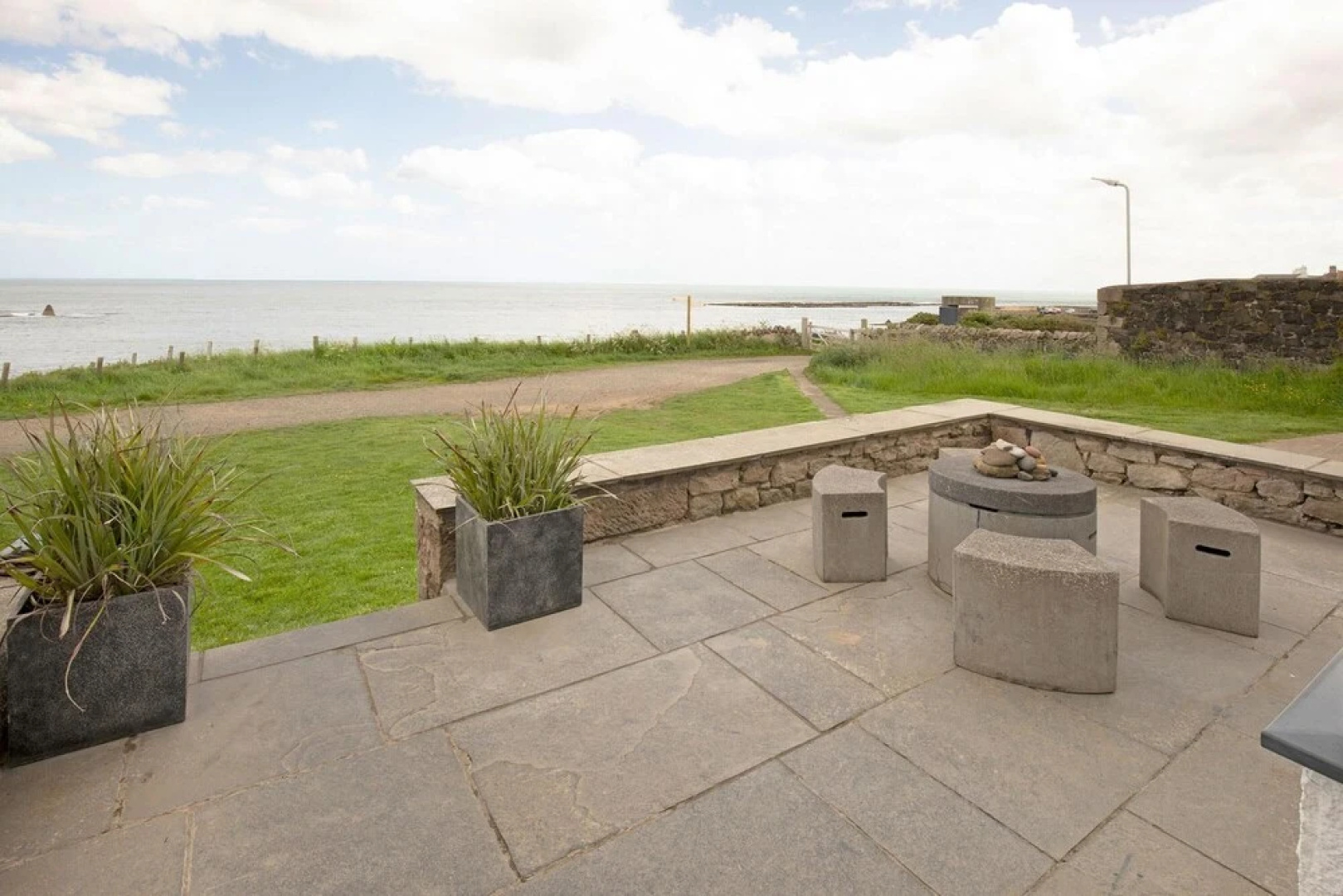 Host Stay Craster Rocks