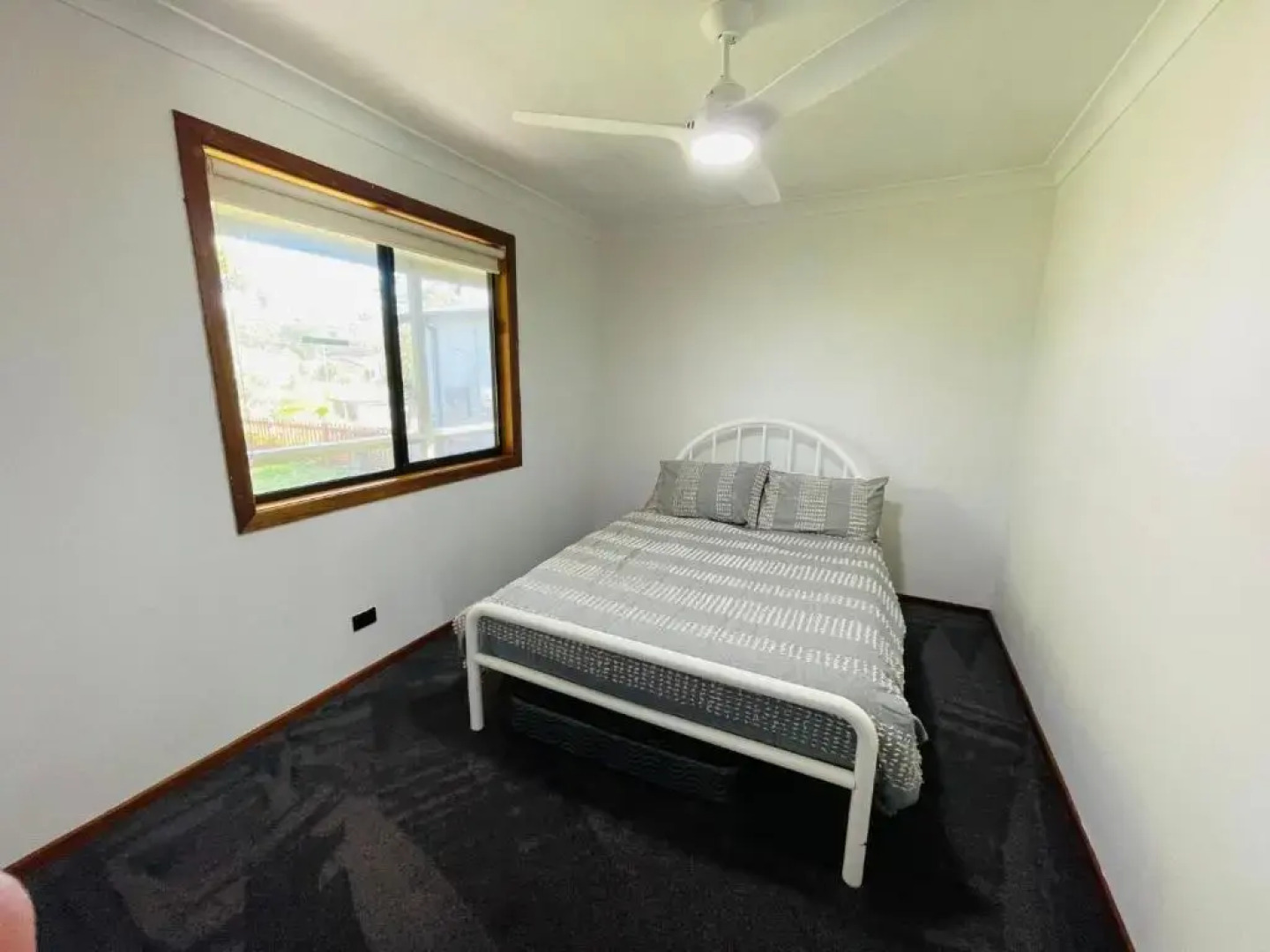 Centre Street 10 Lake Tabourie