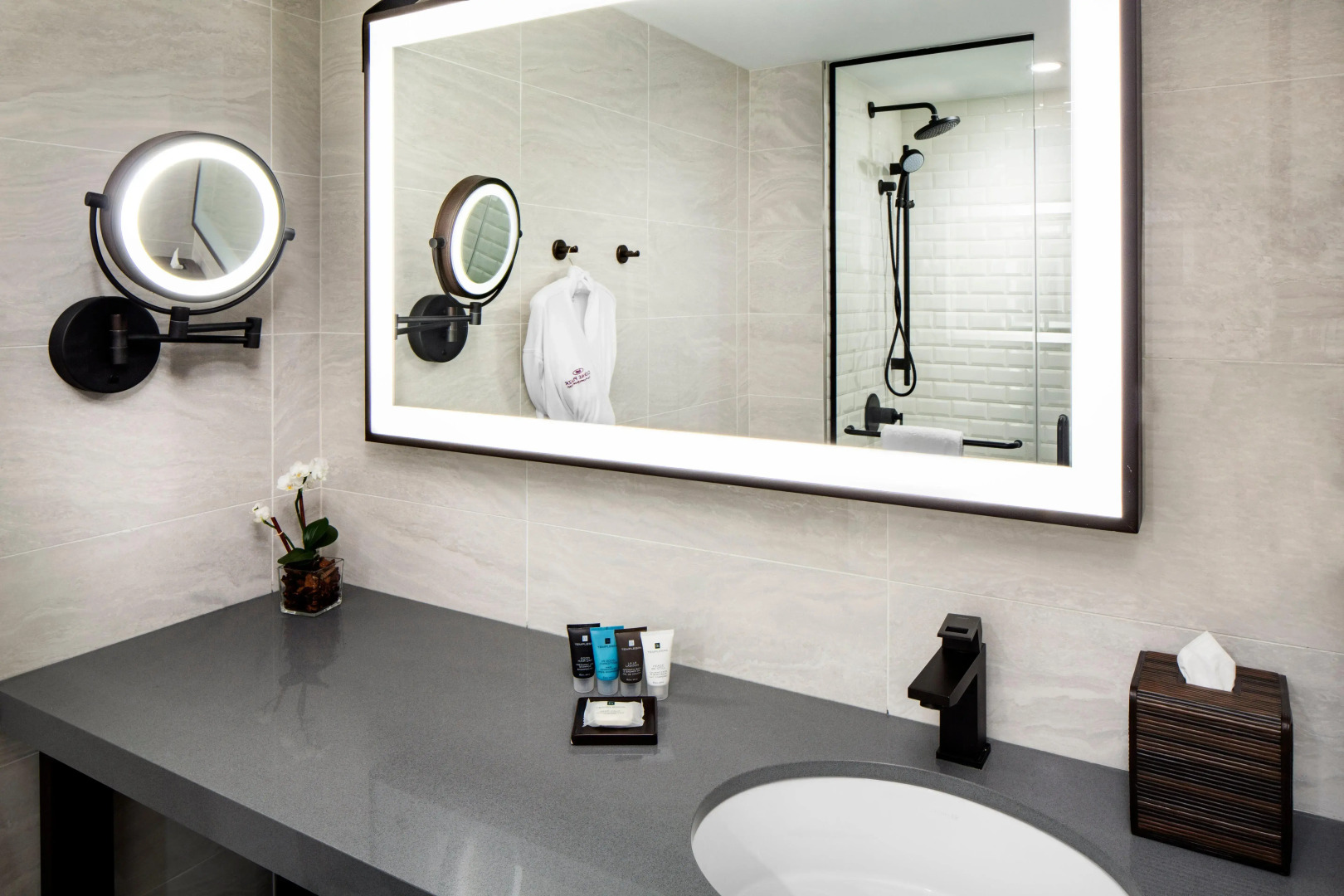 Crowne Plaza HY36 Midtown Manhattan by IHG