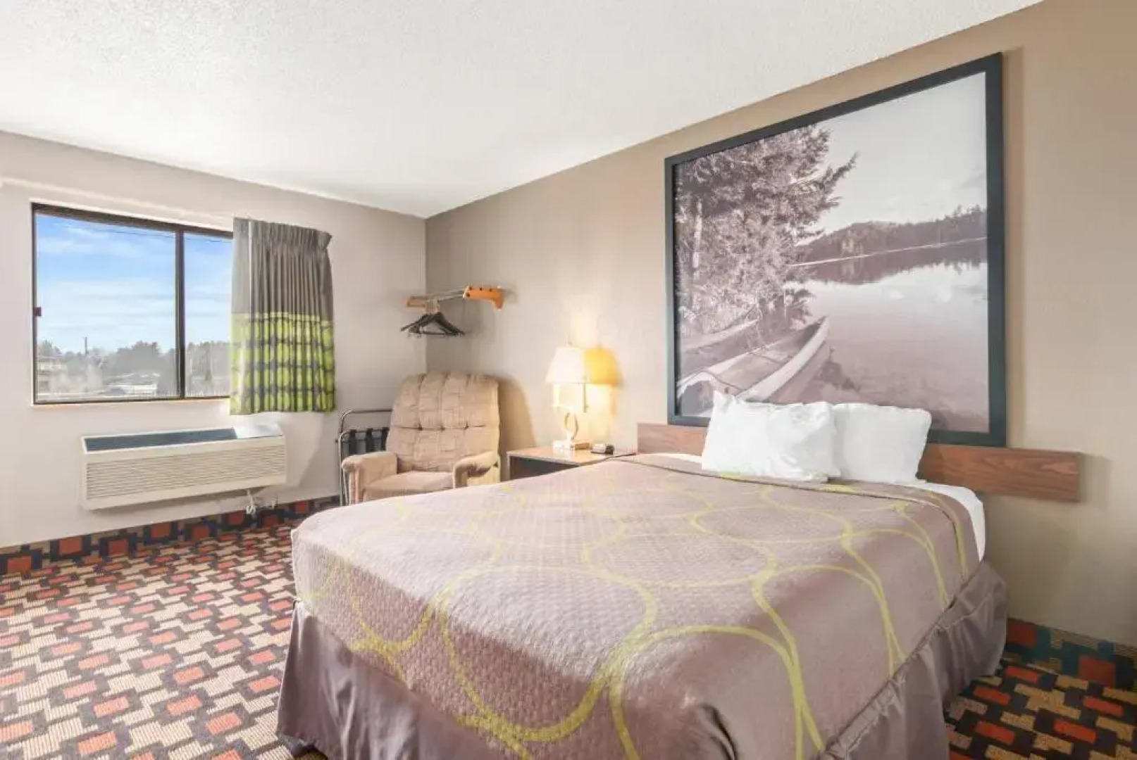 Super 8 Little Falls