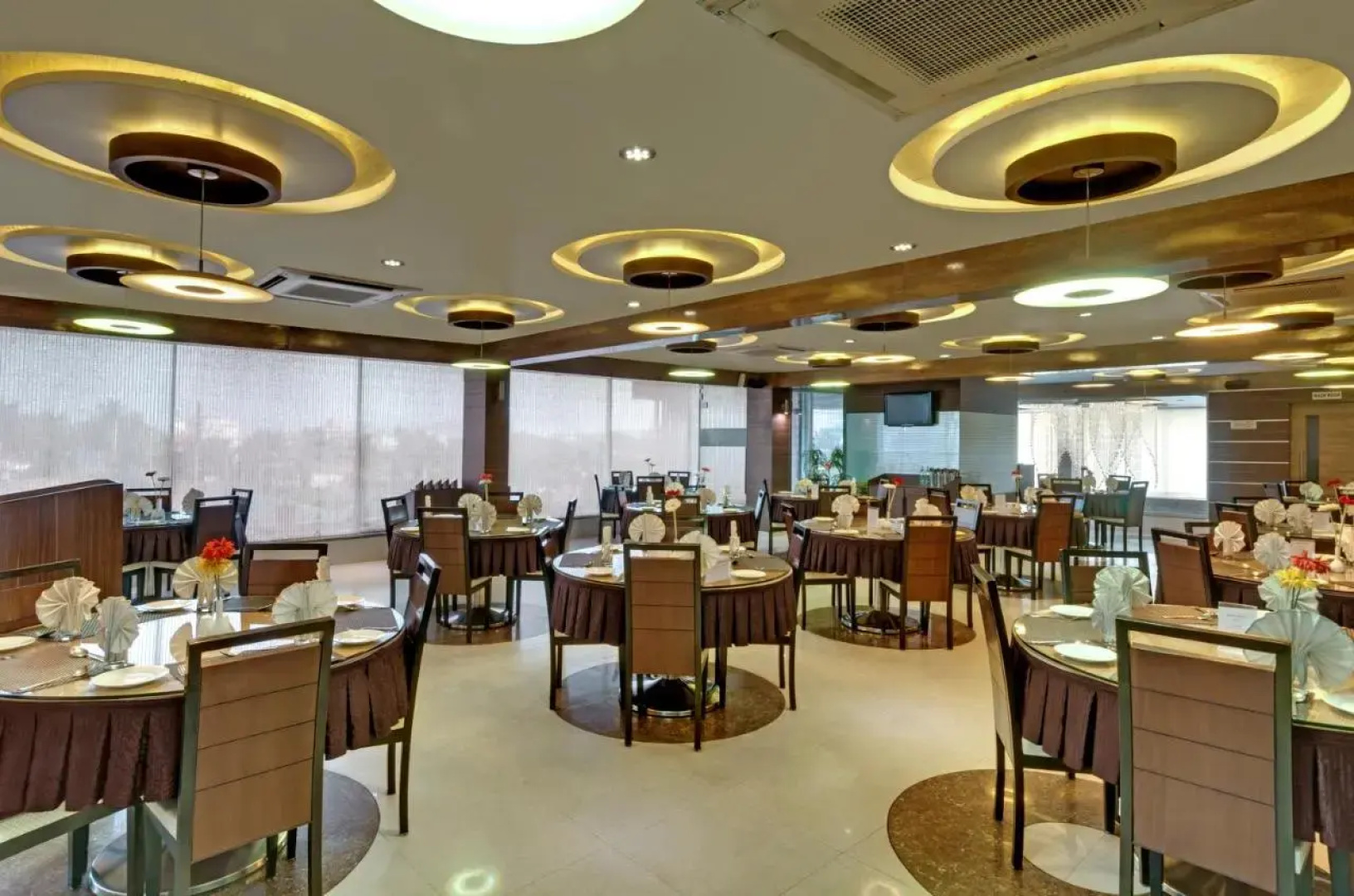 Pearl Hotel & Banquets