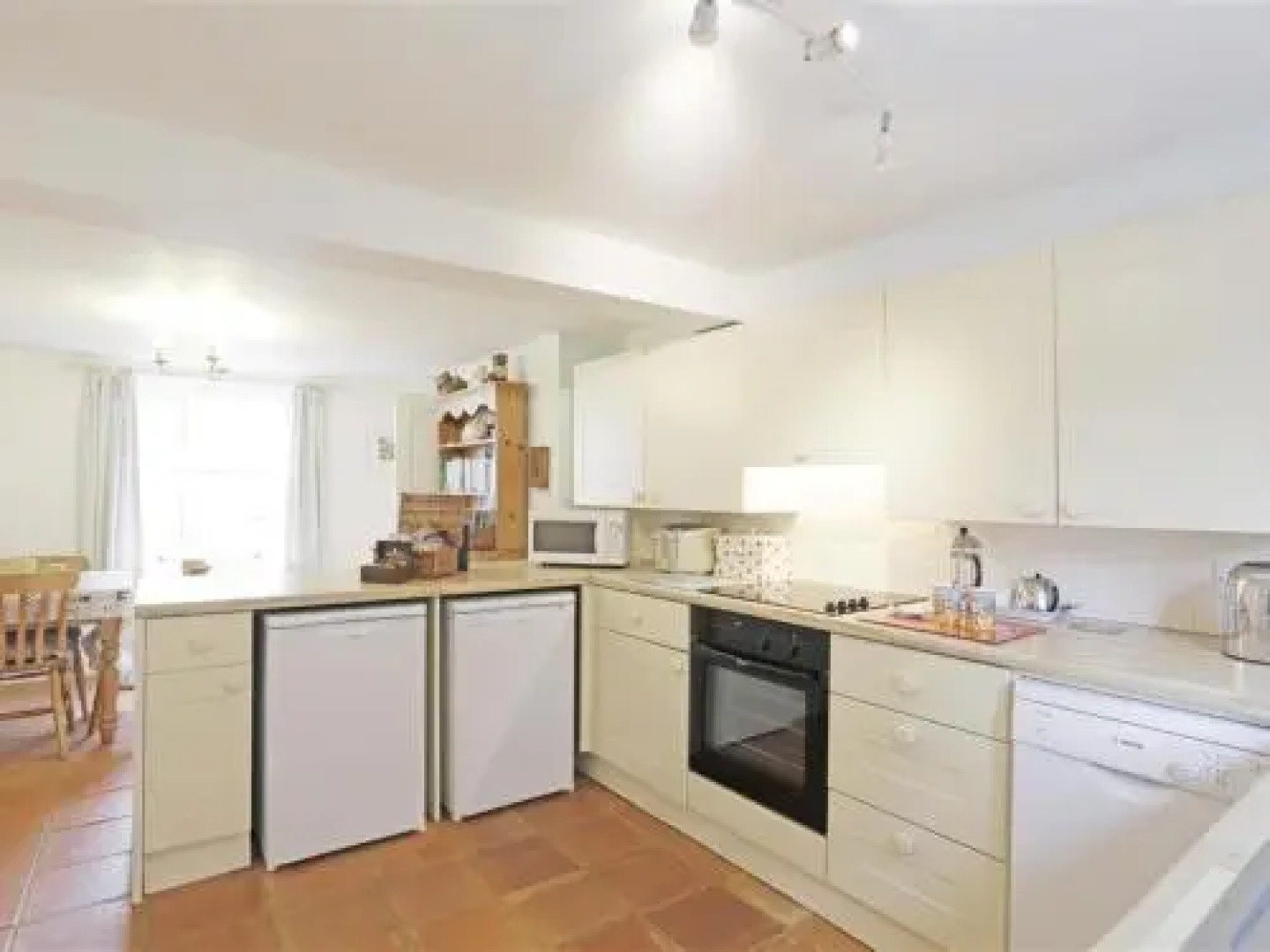 Holiday Home High Street 3