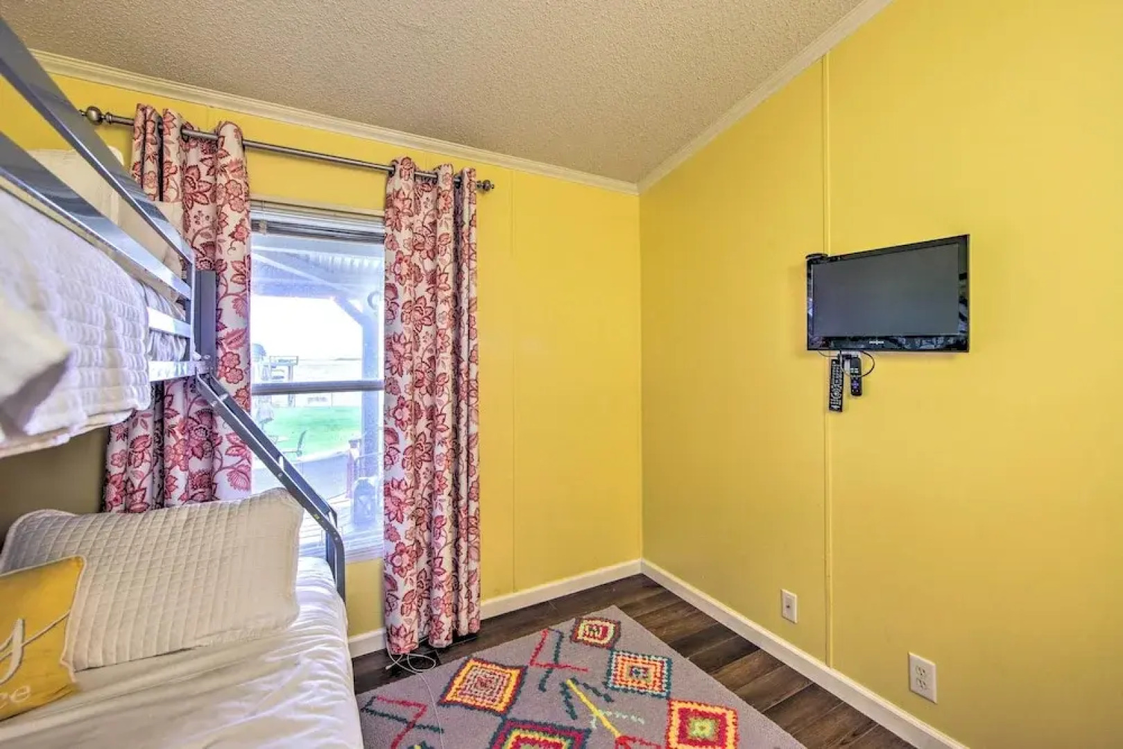 Lakefront Mabank Gem w/ Sunset Views: Pets Welcome