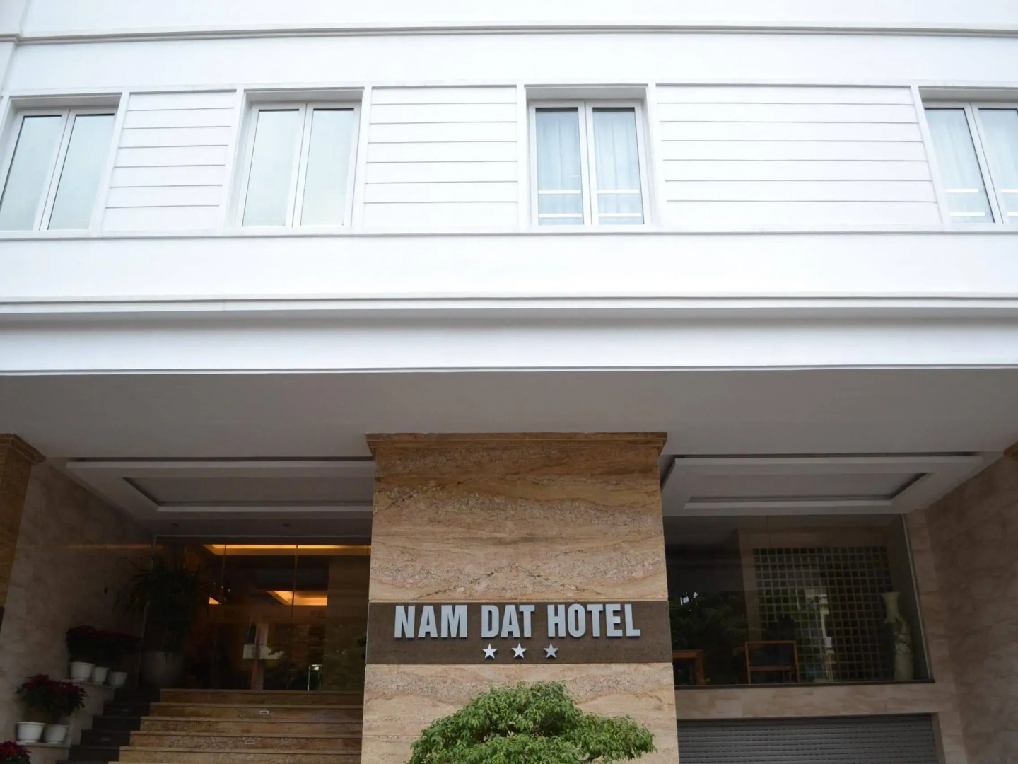 Nam Dat Hotel by D'Lecia Ha Long