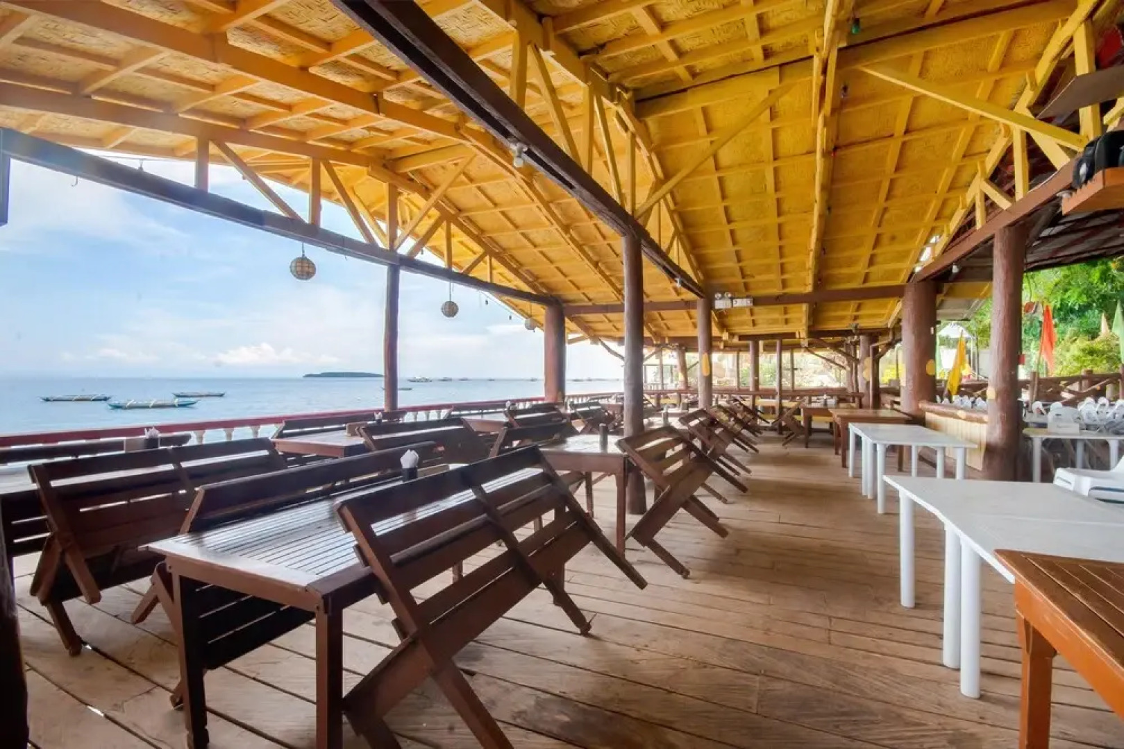 MBs Sunrise View Resort