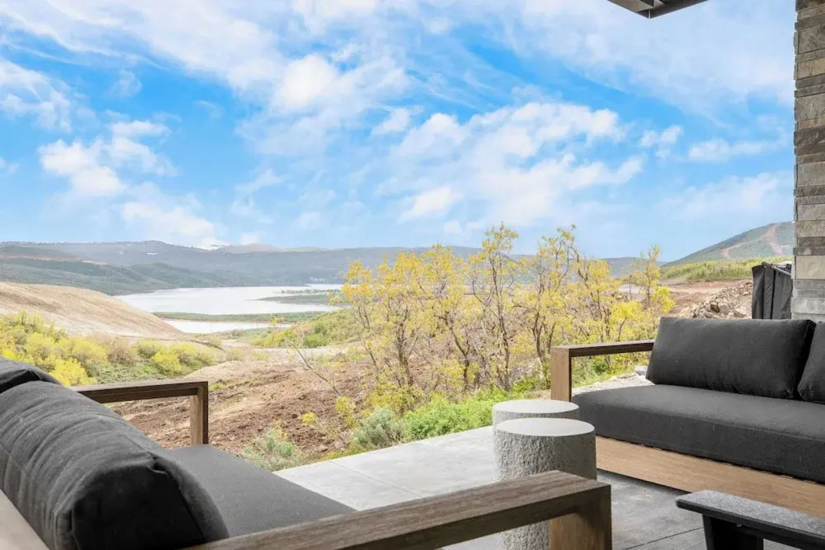 Mountain Lover by Avantstay Luxe Escape w/ Views Hot Tub, Gym, Movie Theater