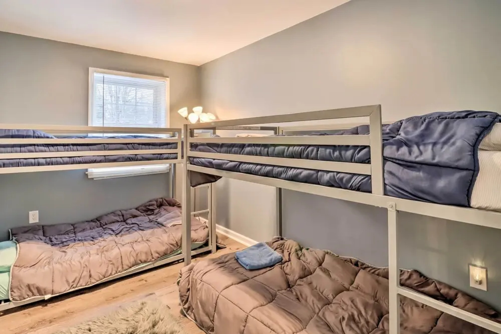 Albrightsville Home w/ Game Room < 1 Mi to Lake!