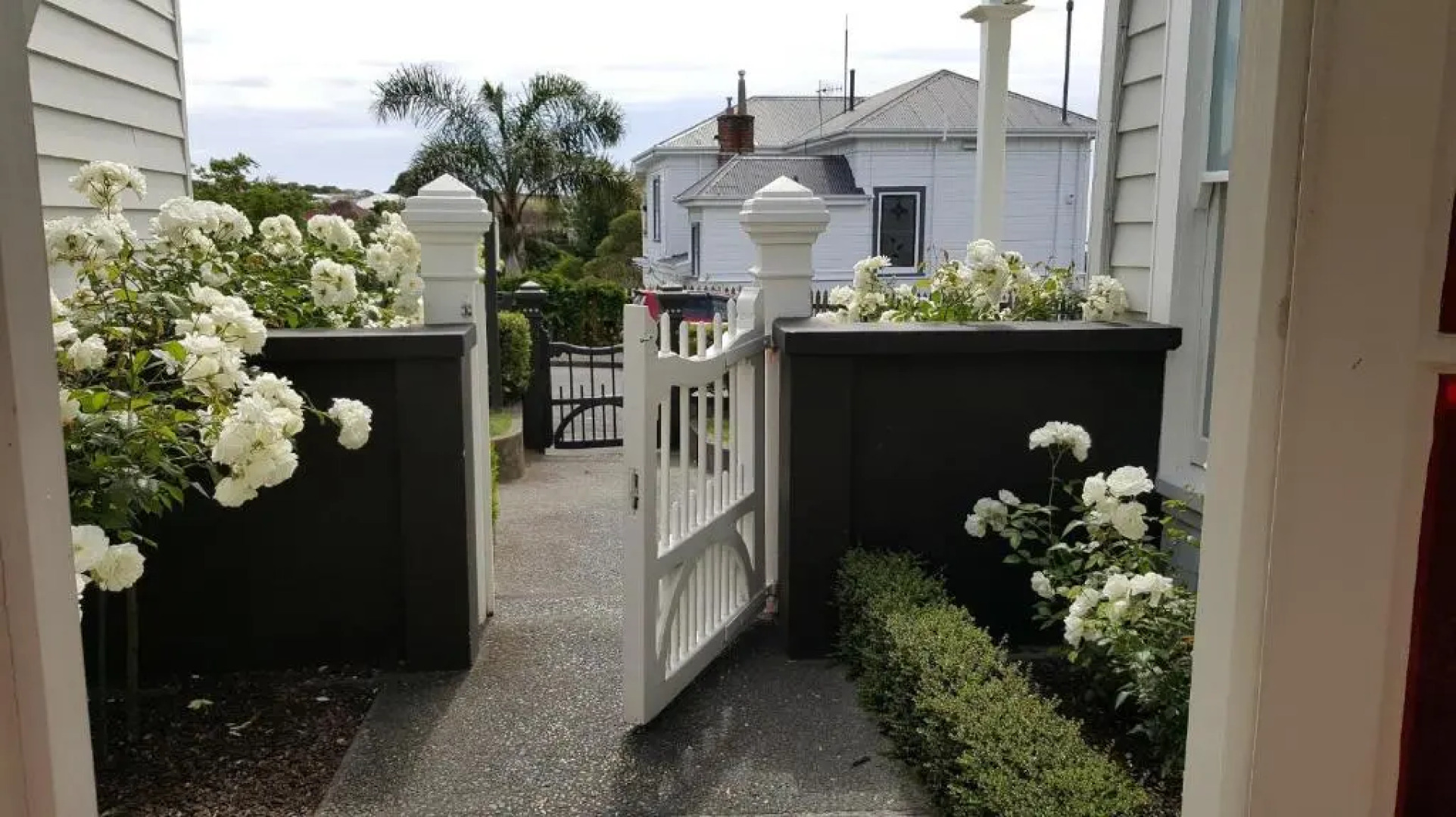 Historic Colenso Cottage