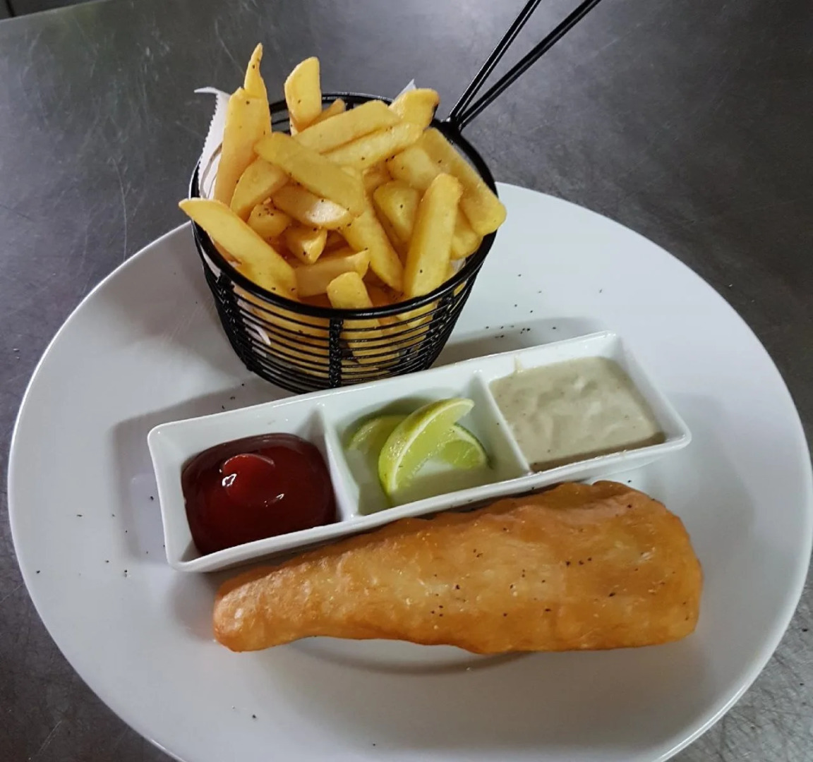 Coconut Palms Resort & Diamond Casino