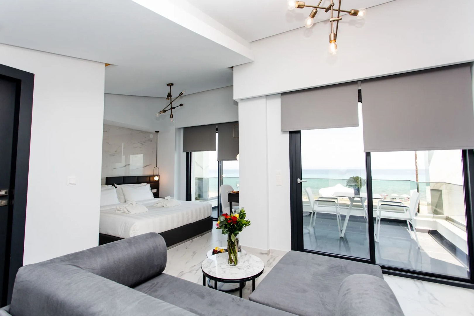 Crystal villas & suites