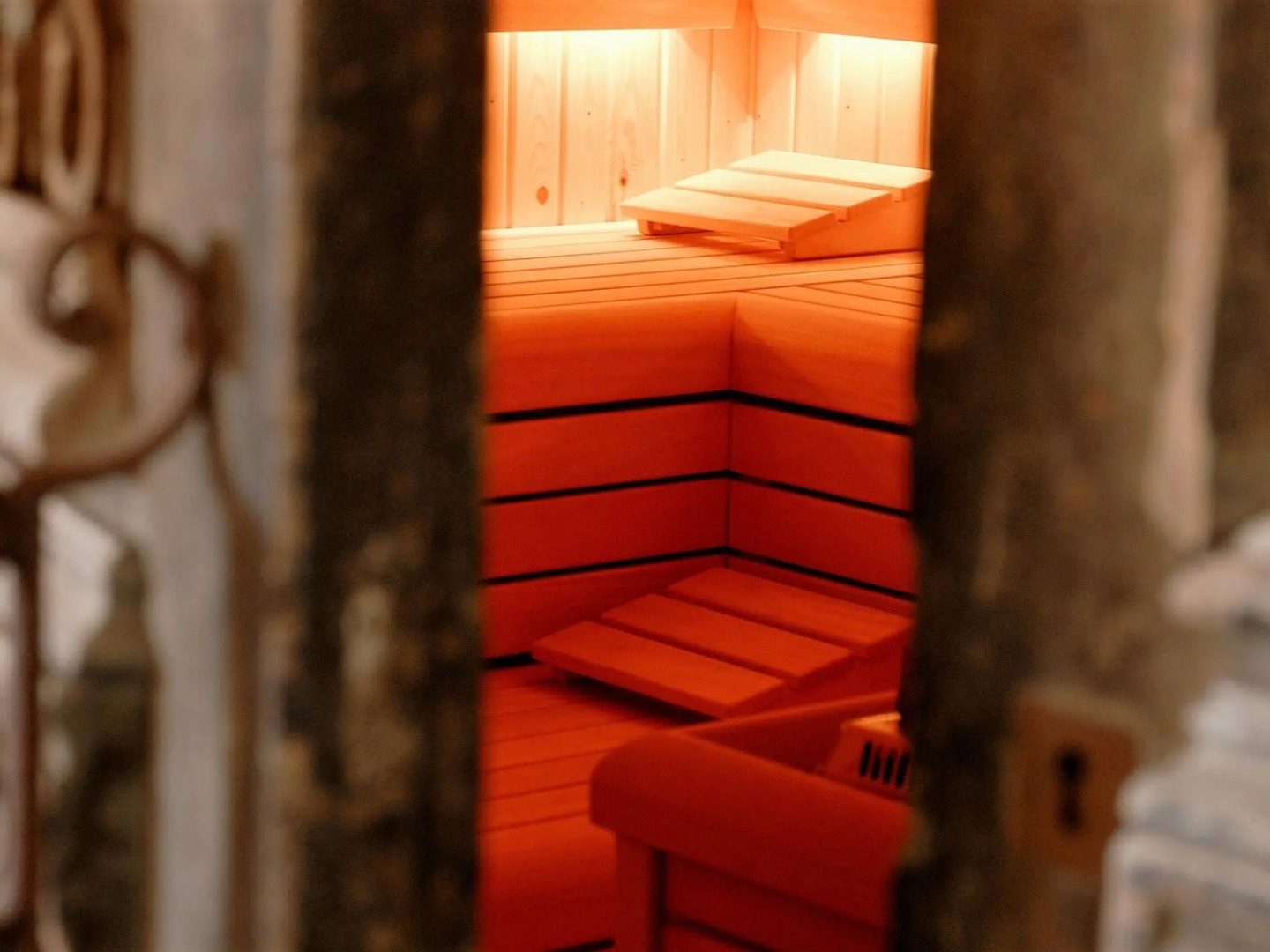 Quaint Holiday Home in Alphen-chaam With Jacuzzi