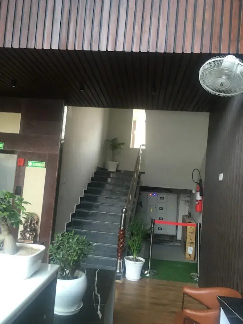Goroomgo Singla Residency Kangra