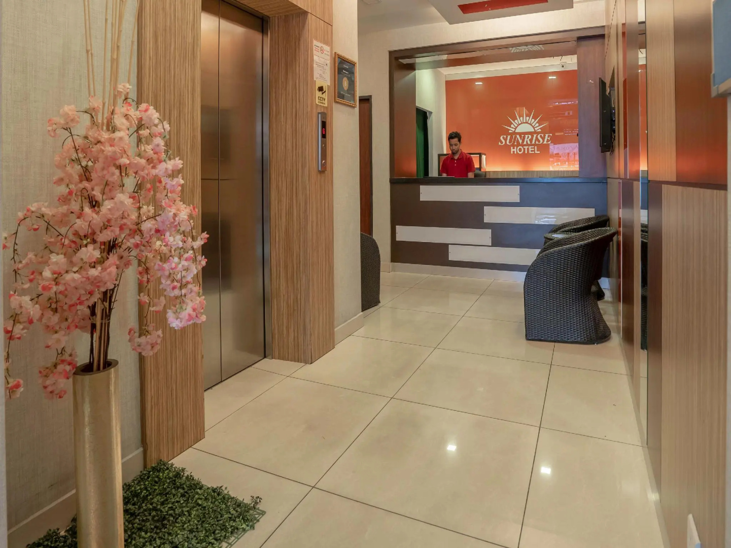 Sunrise Hotel