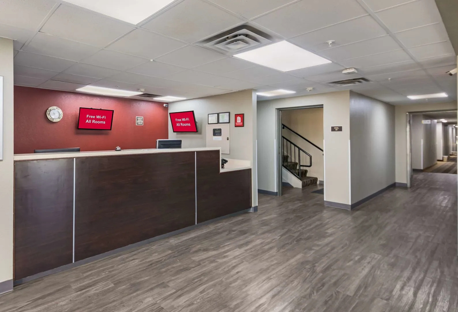 Red Roof Inn & Suites Austin East - Manor