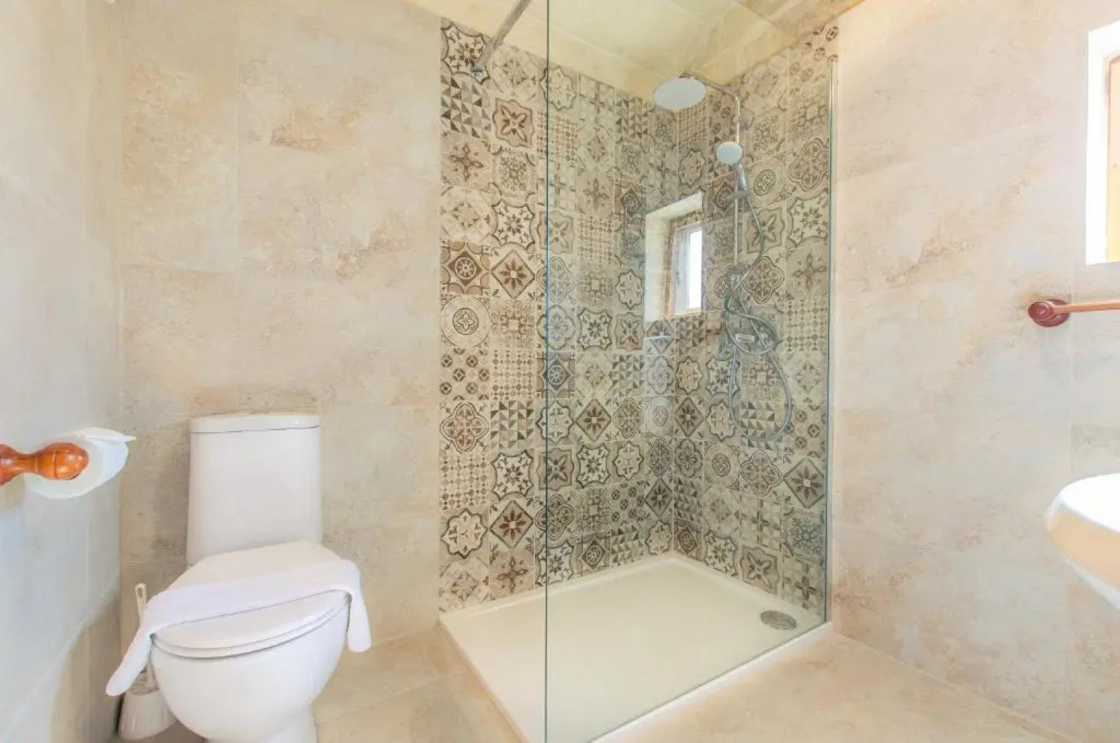 The Grand Authentic House with Private Pool