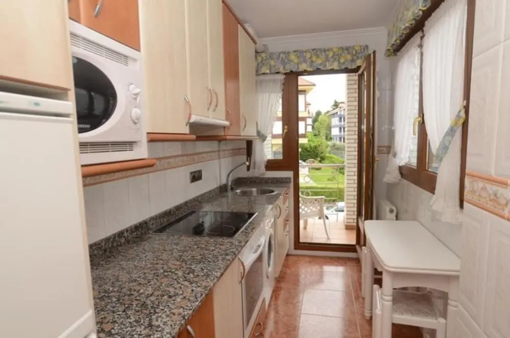 Apartamentos Turisticos Pineda