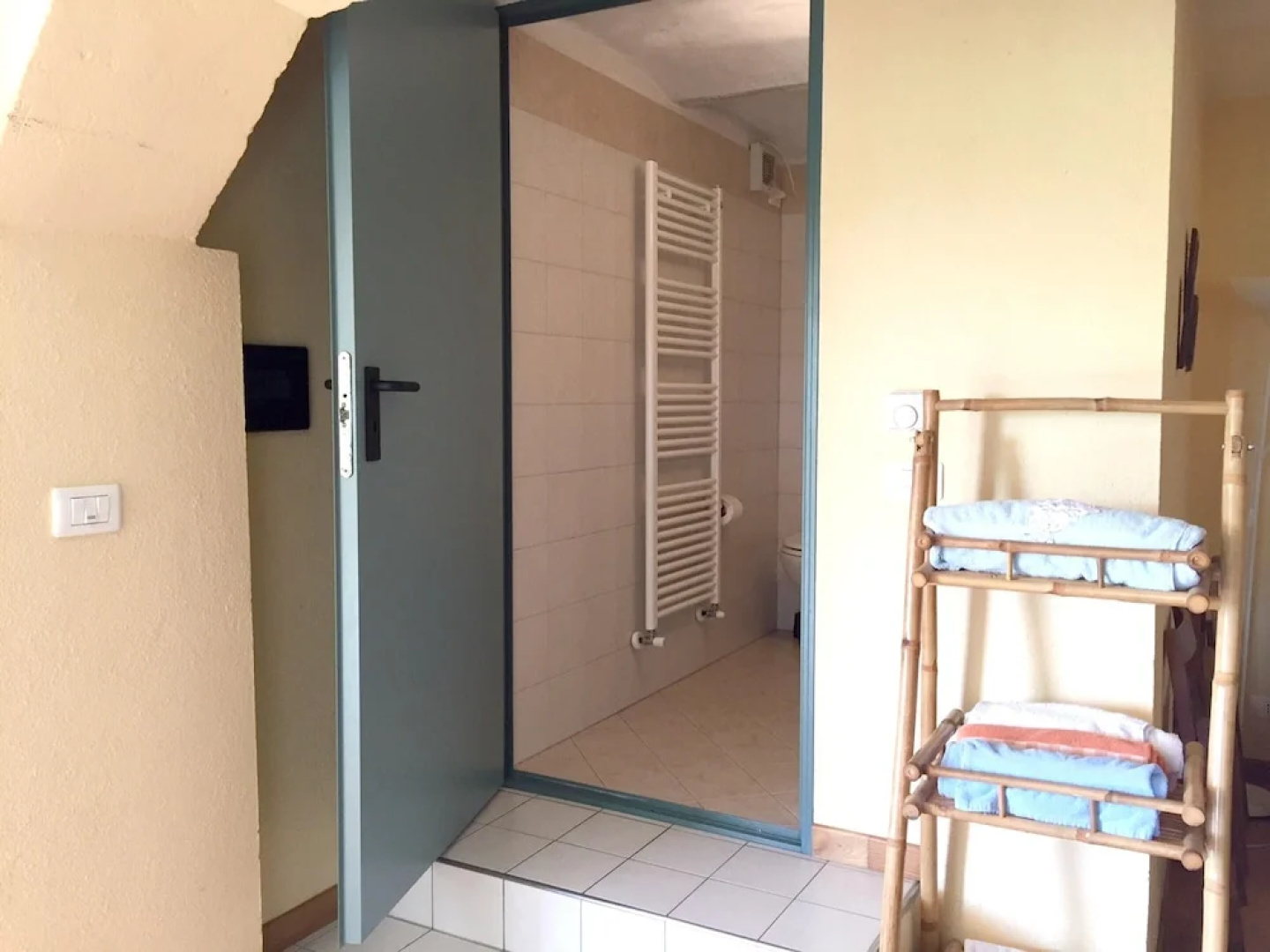 Apartment With 2 Bedrooms in Moasca, With Private Pool, Furnished Terr