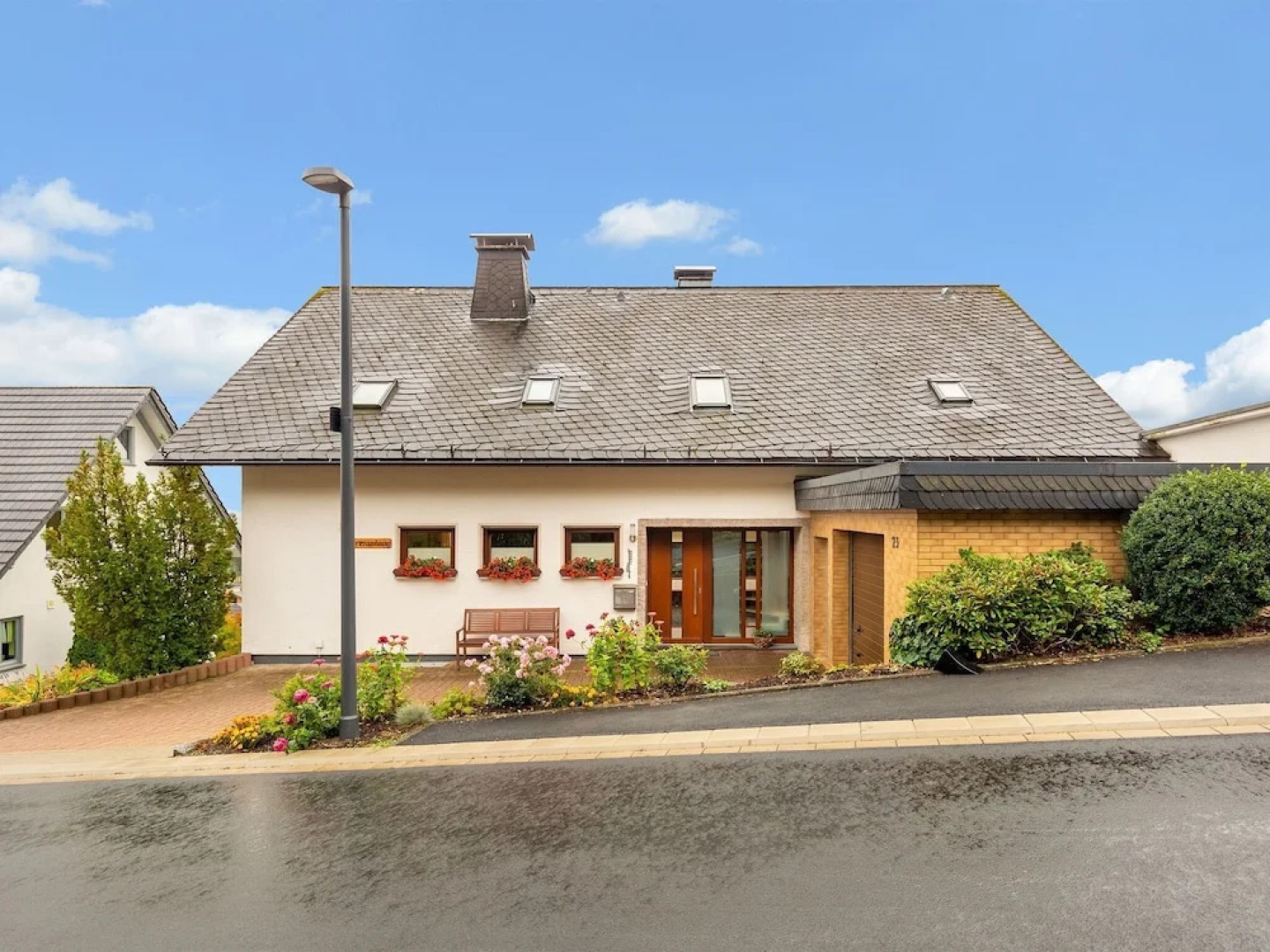 Modern Apartment in Ddinghausen Near Ski Slopes and Forest