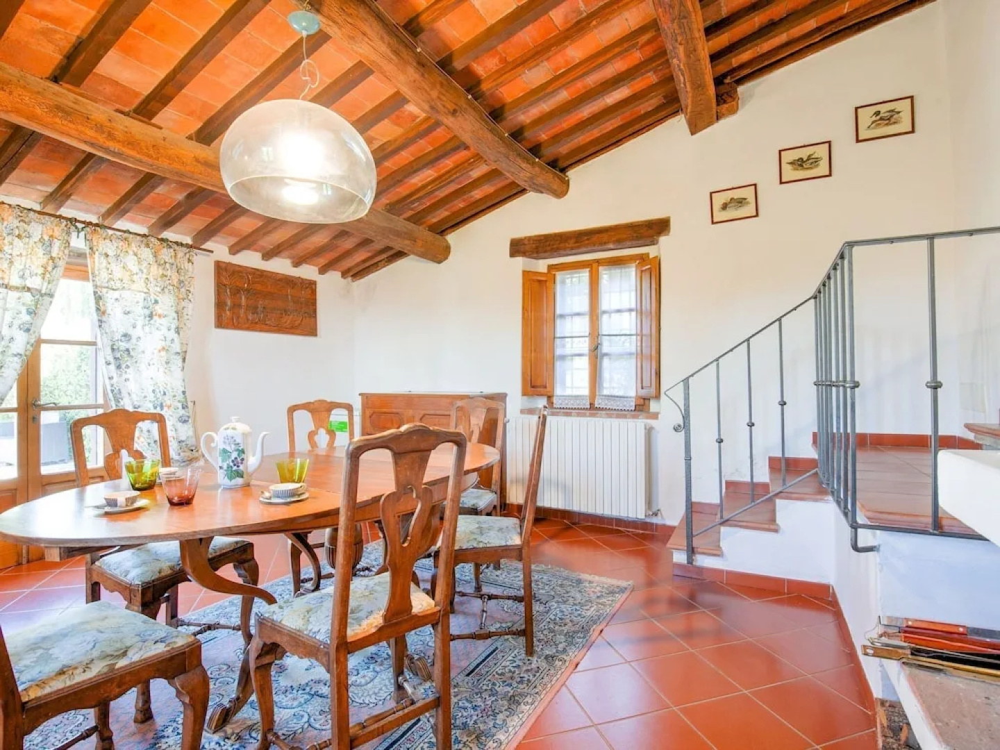 A Beautiful, Traditional Tuscan Hamlet in the Hills