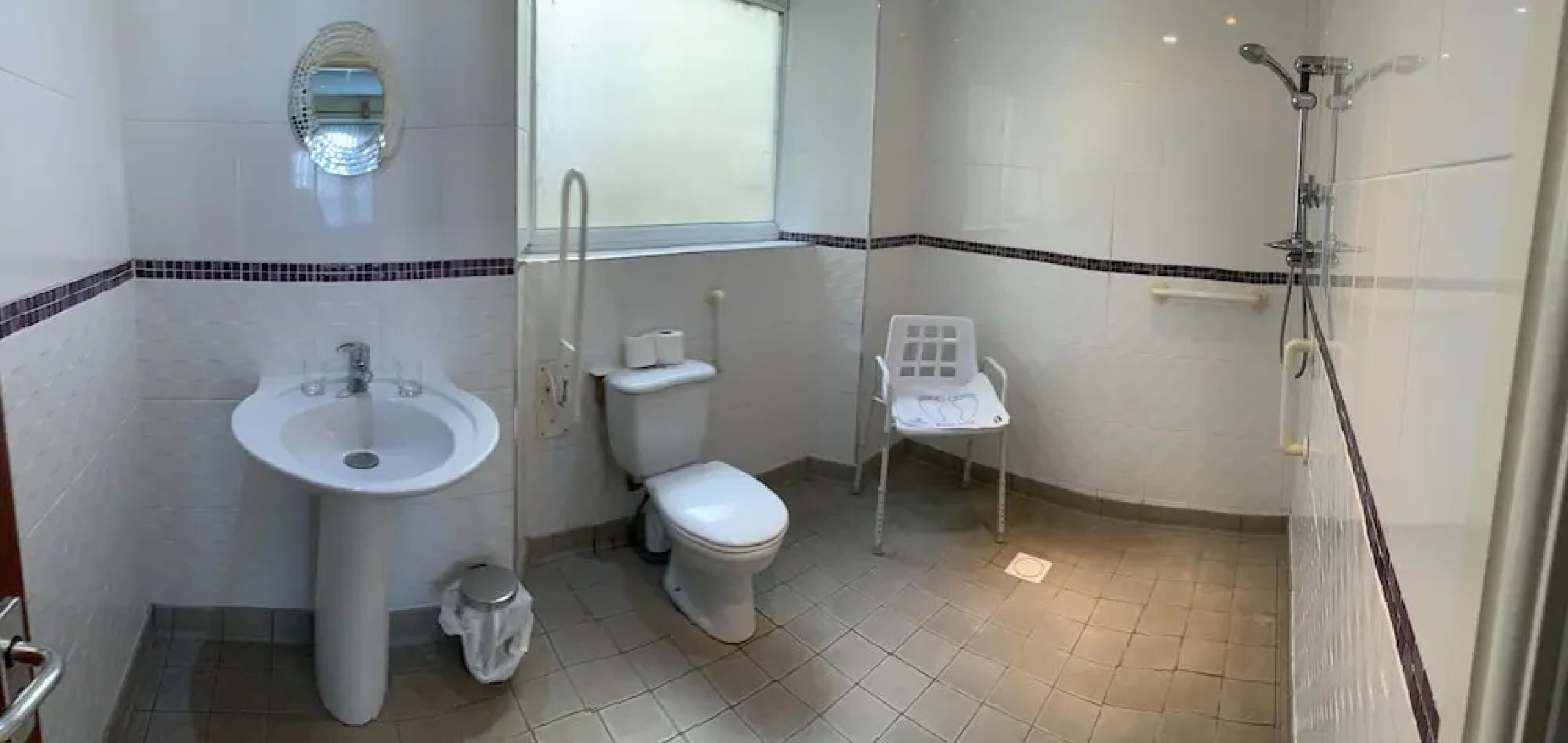 The Carlton Hotel Mumbles