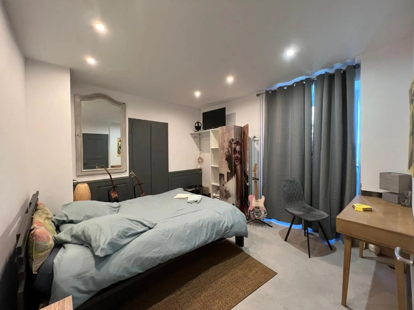 Elégant appartement au pied du château en plein centre ville