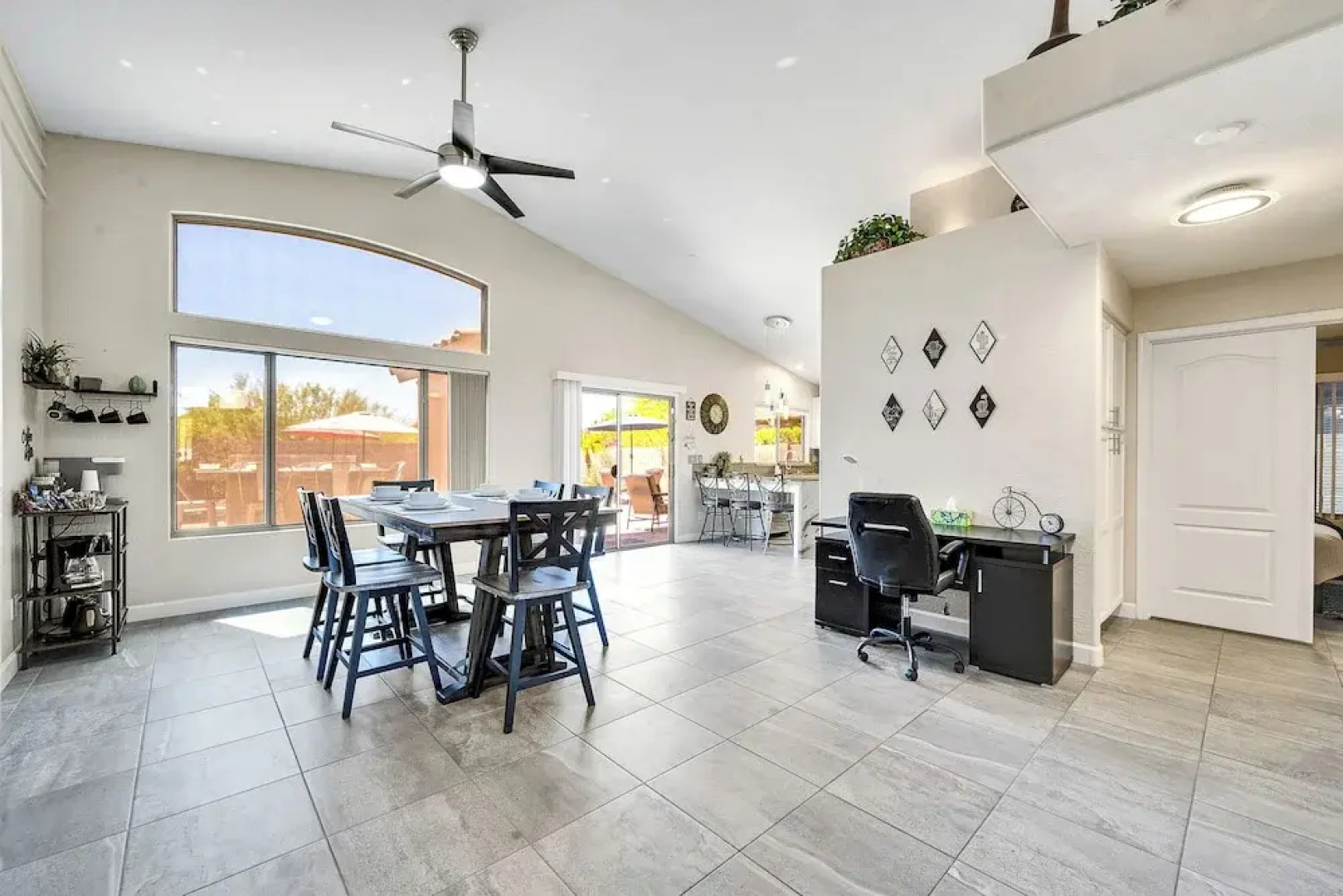 Gold Canyon Superstition Foothills Retreat w/ Pool