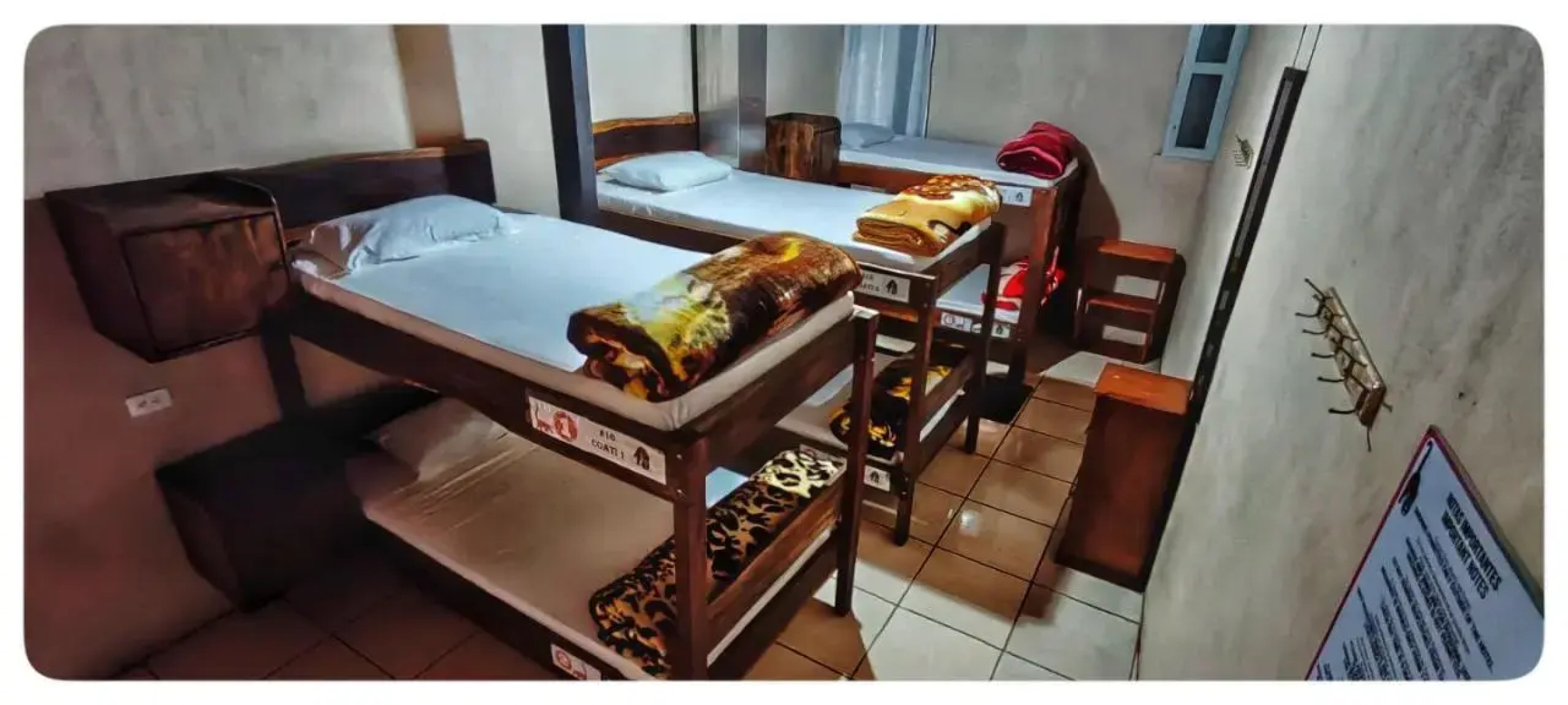 Hostel Coati Place Bed & Breakfast