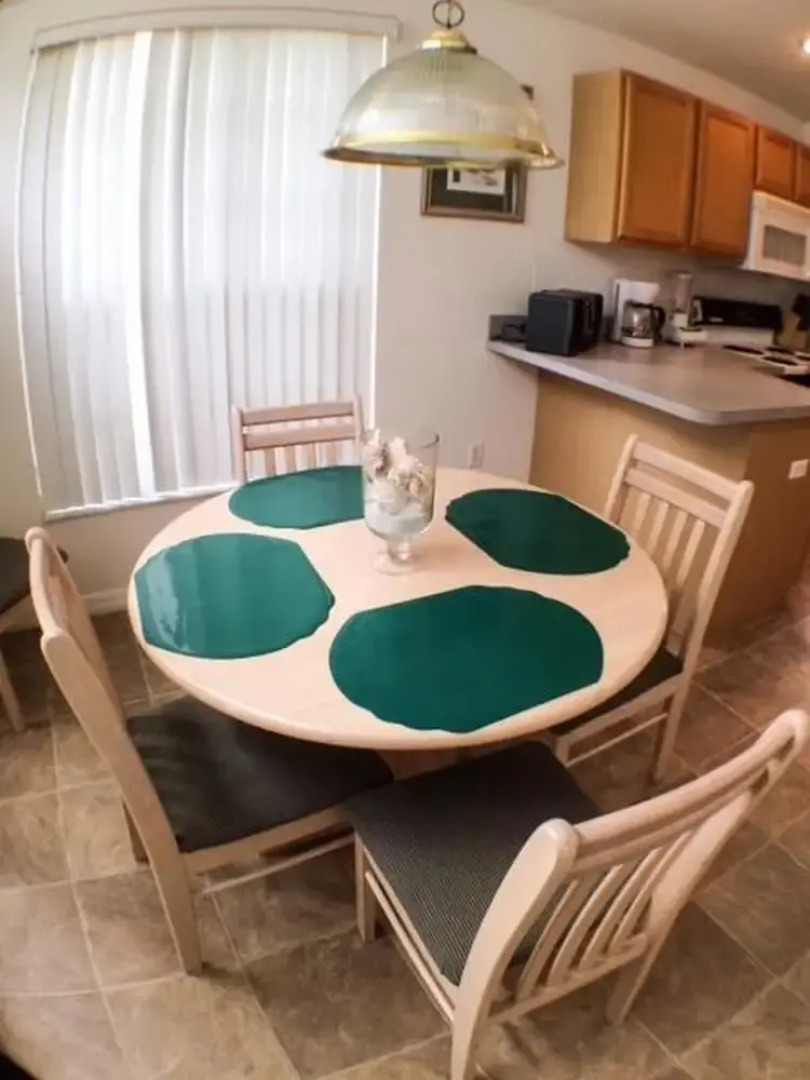 Mallory 2268 Apartment 4 Bedroom