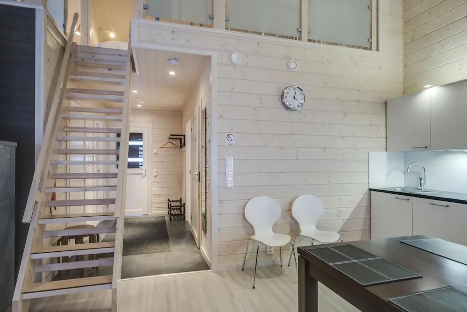 Rukankarhu Apartment