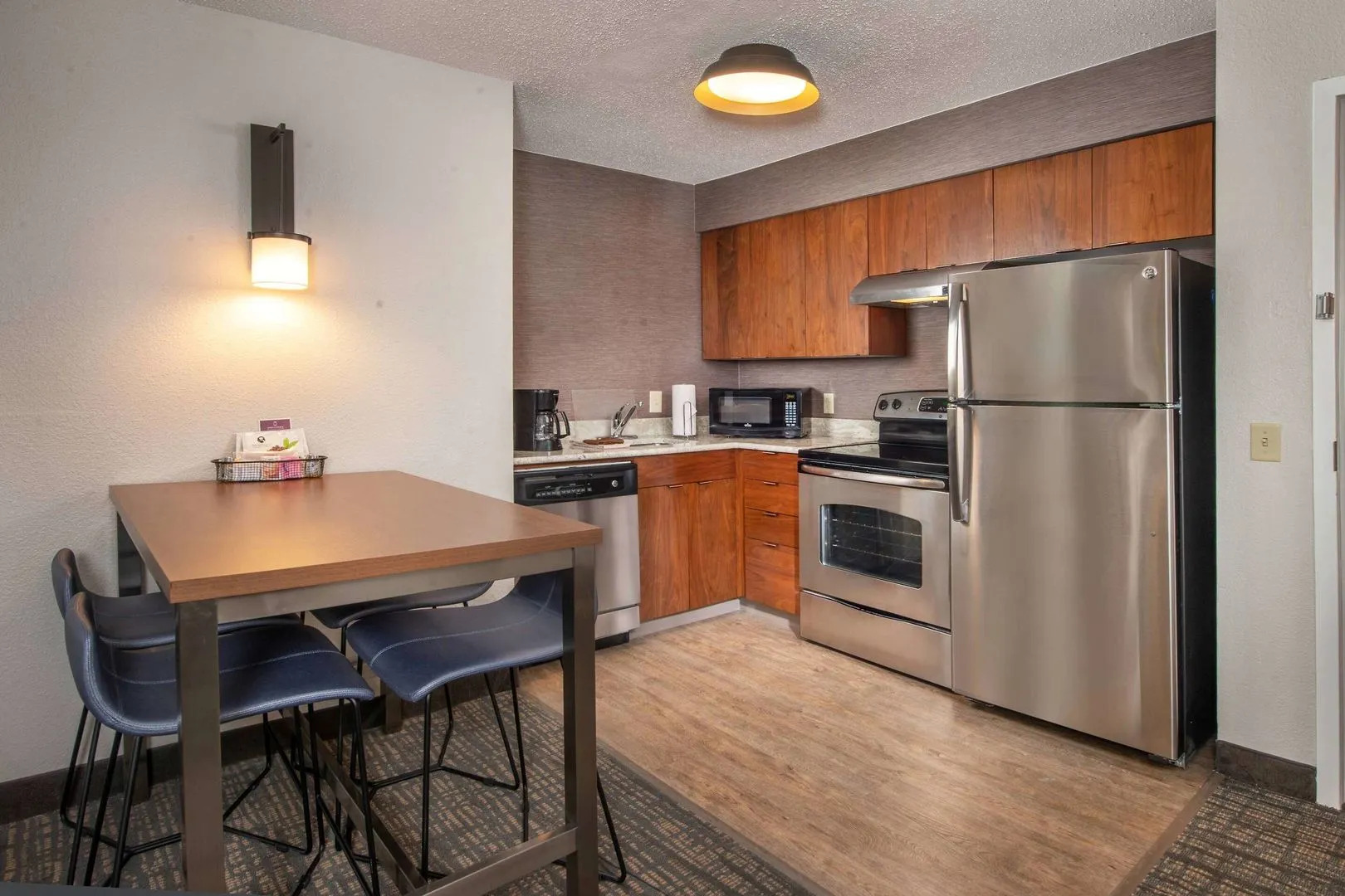 Sonesta ES Suites Baltimore BWI Airport