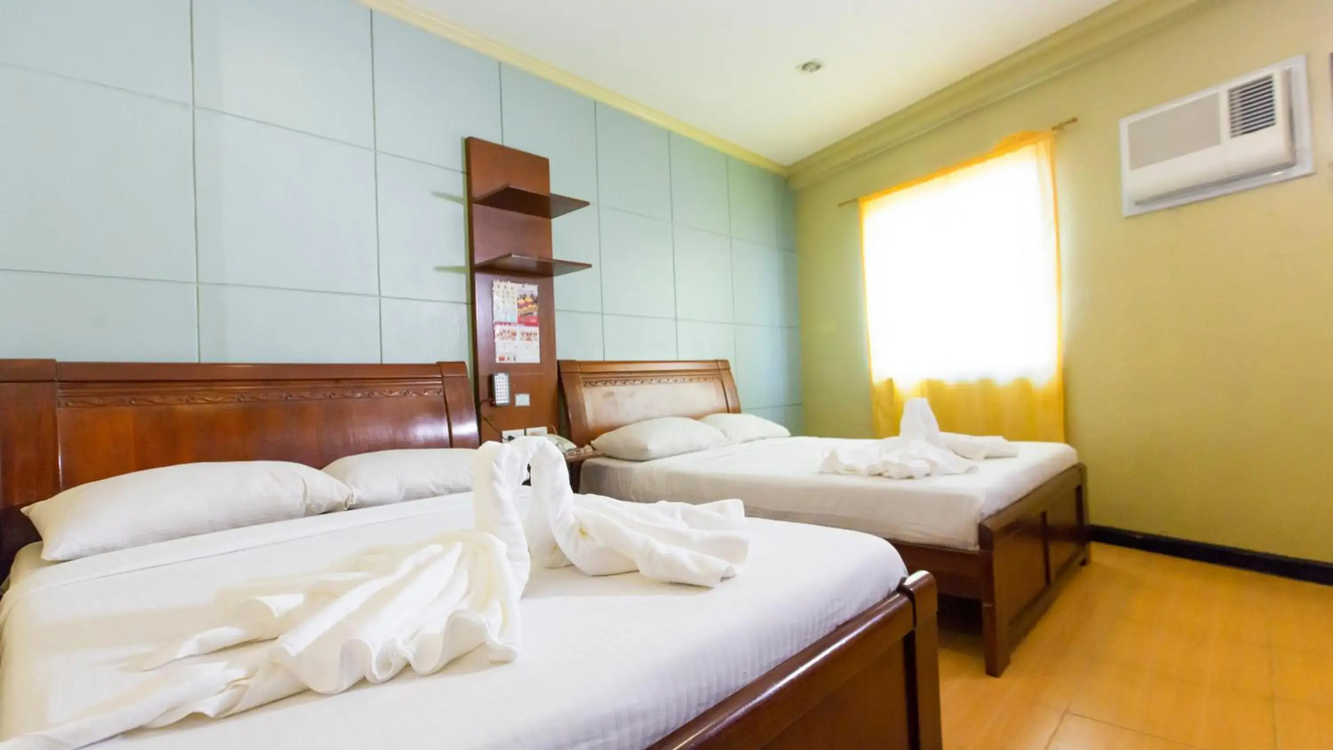 One Lourdes Dormitel