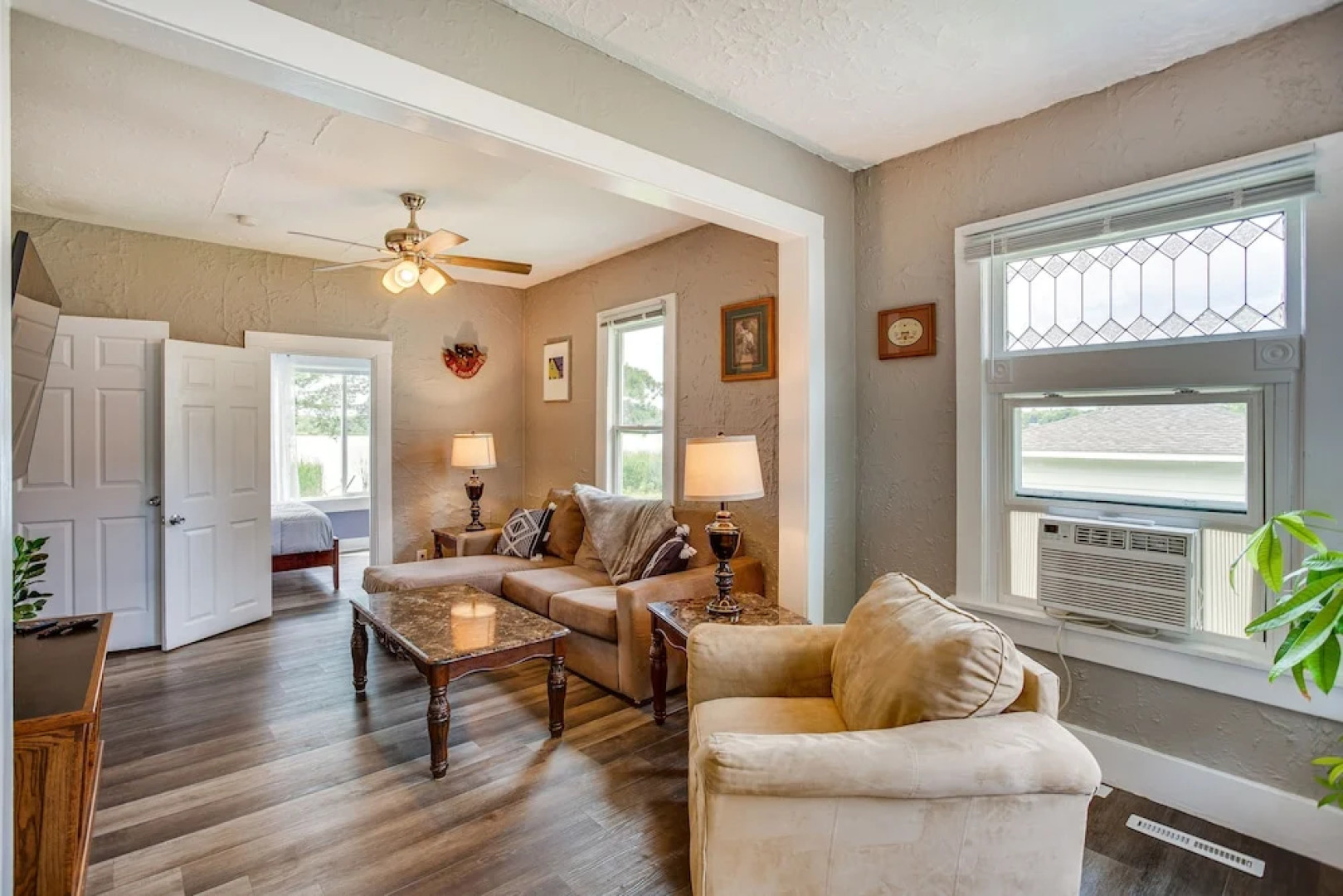 Lakefront Mound Vacation Rental w/ Fire Pit Access