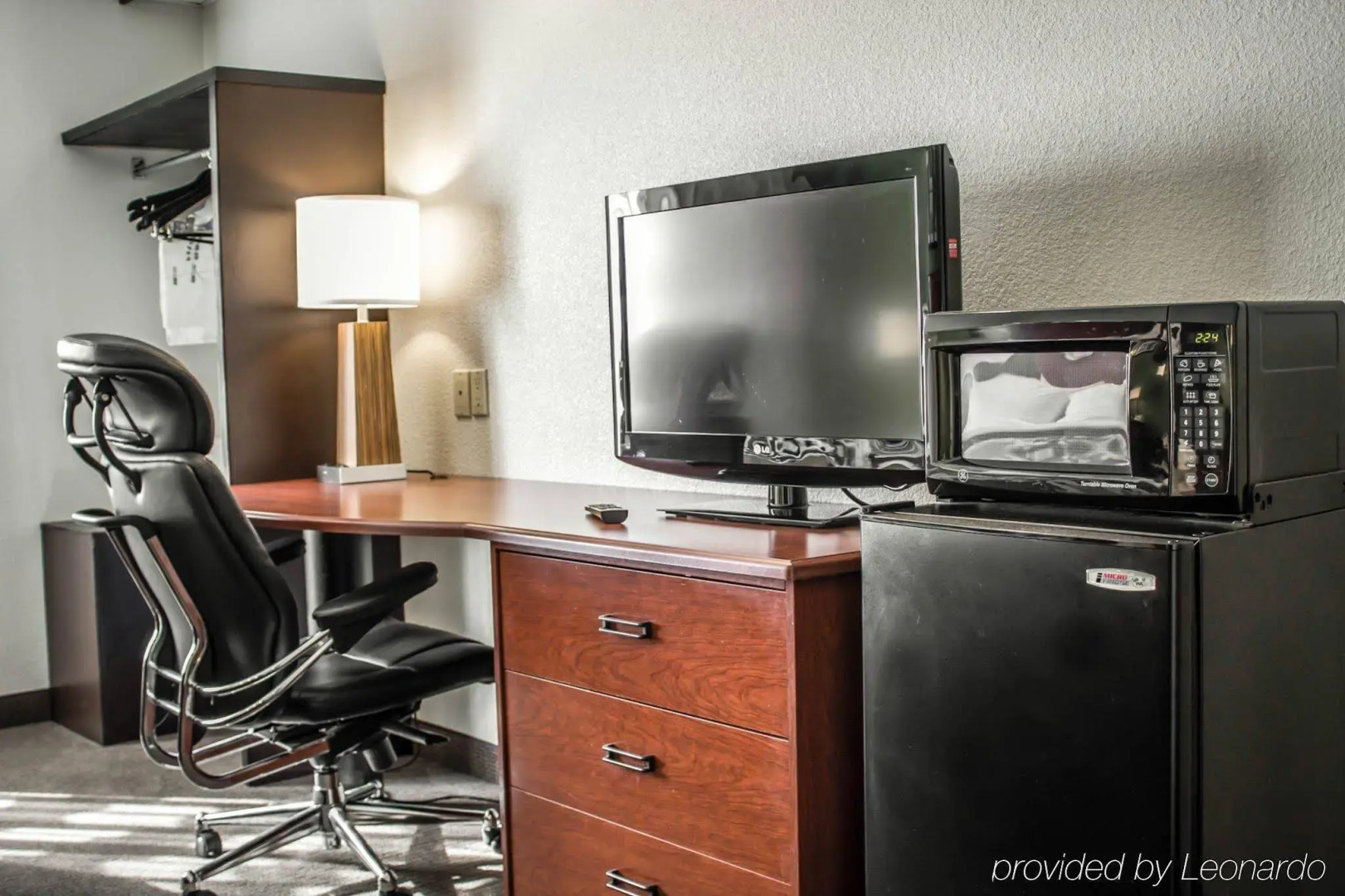 Sleep Inn & Suites Cross Lanes - South Charleston