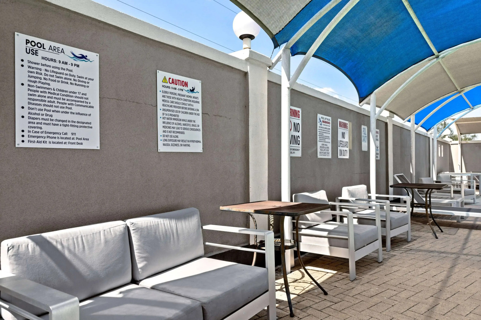 La Quinta Inn & Suites by Wyndham Raymondville