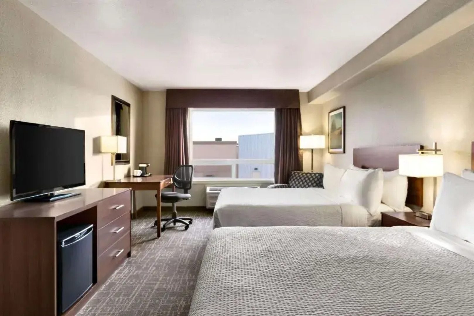 Days Inn & Suites Yorkton