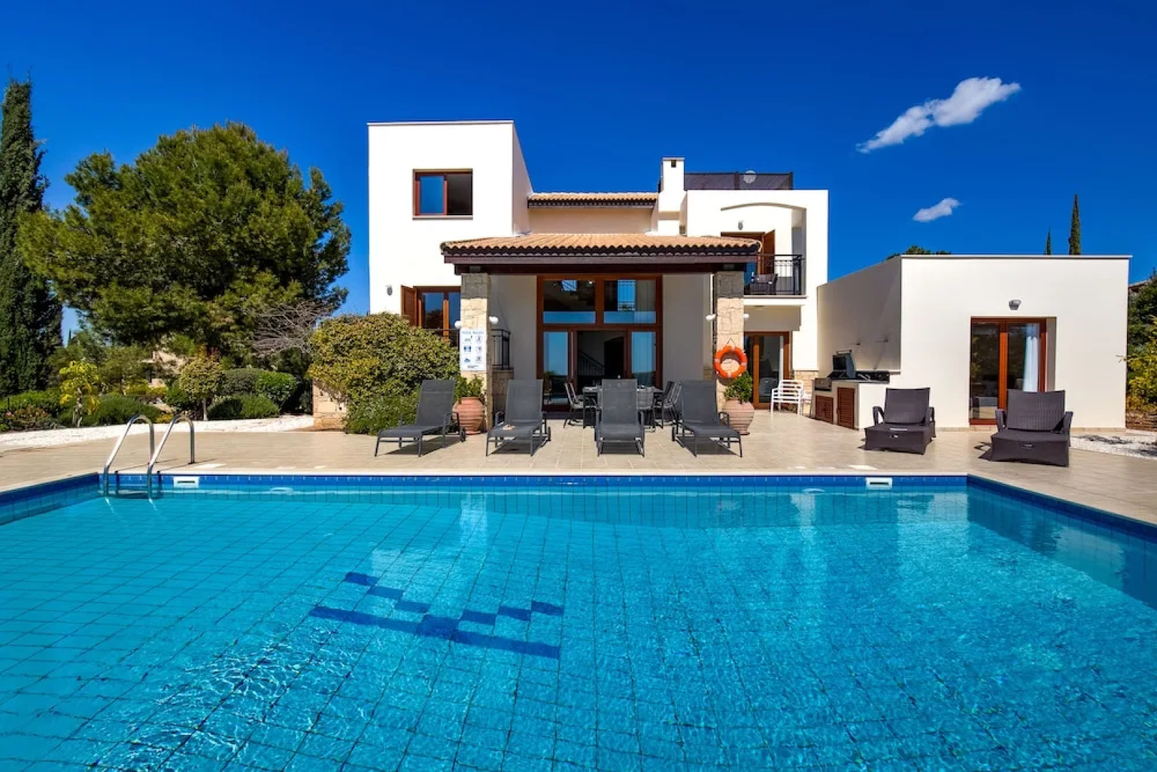 Villa Calantha 93 Aphrodite Hills
