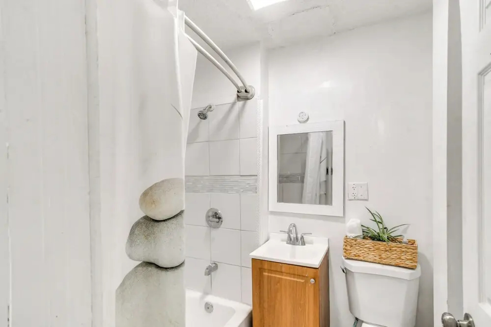 1 Mi to Dtwn: 'the Rossi House' in Des Moines!